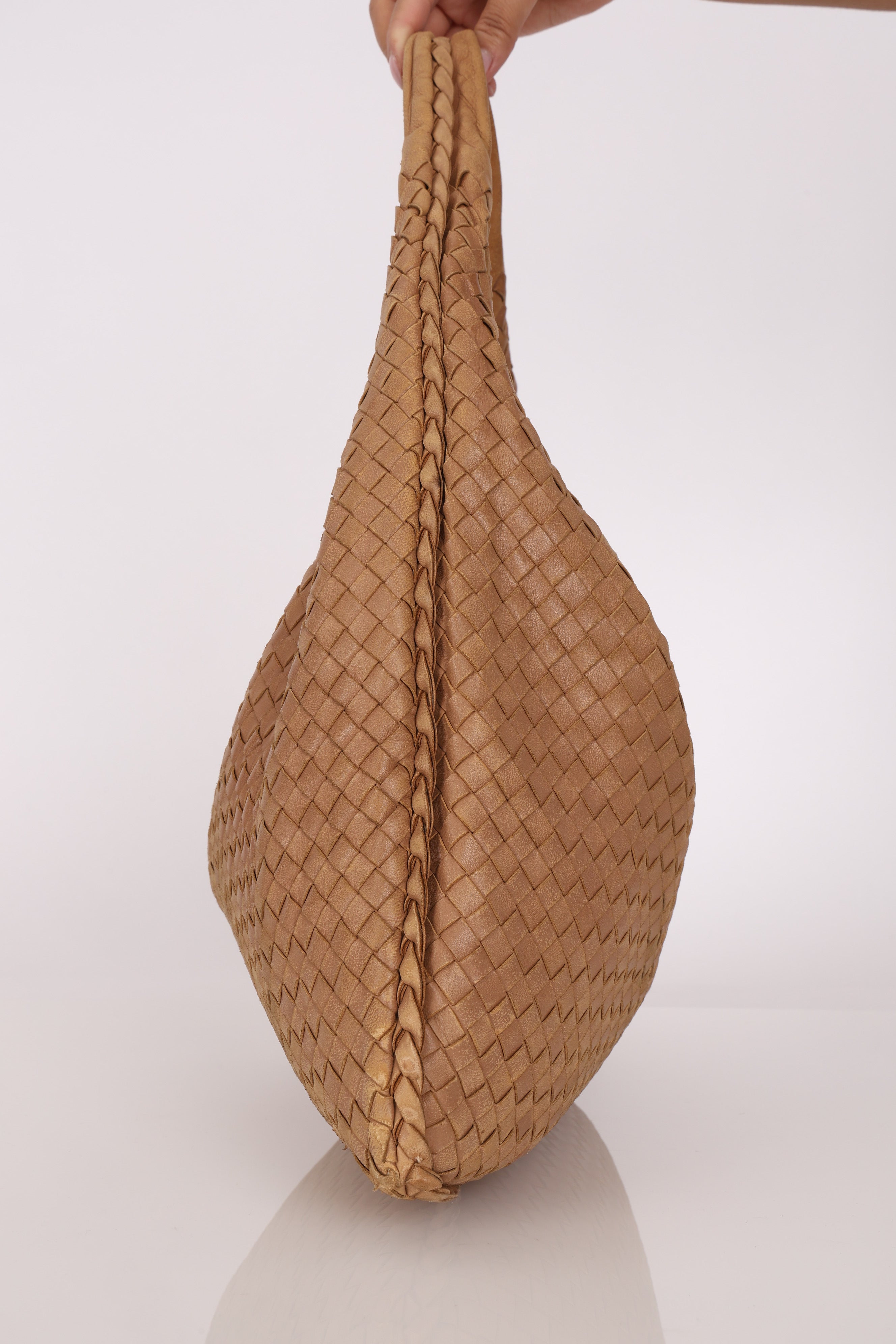 Bottega Veneta Large Intrecciato Hobo