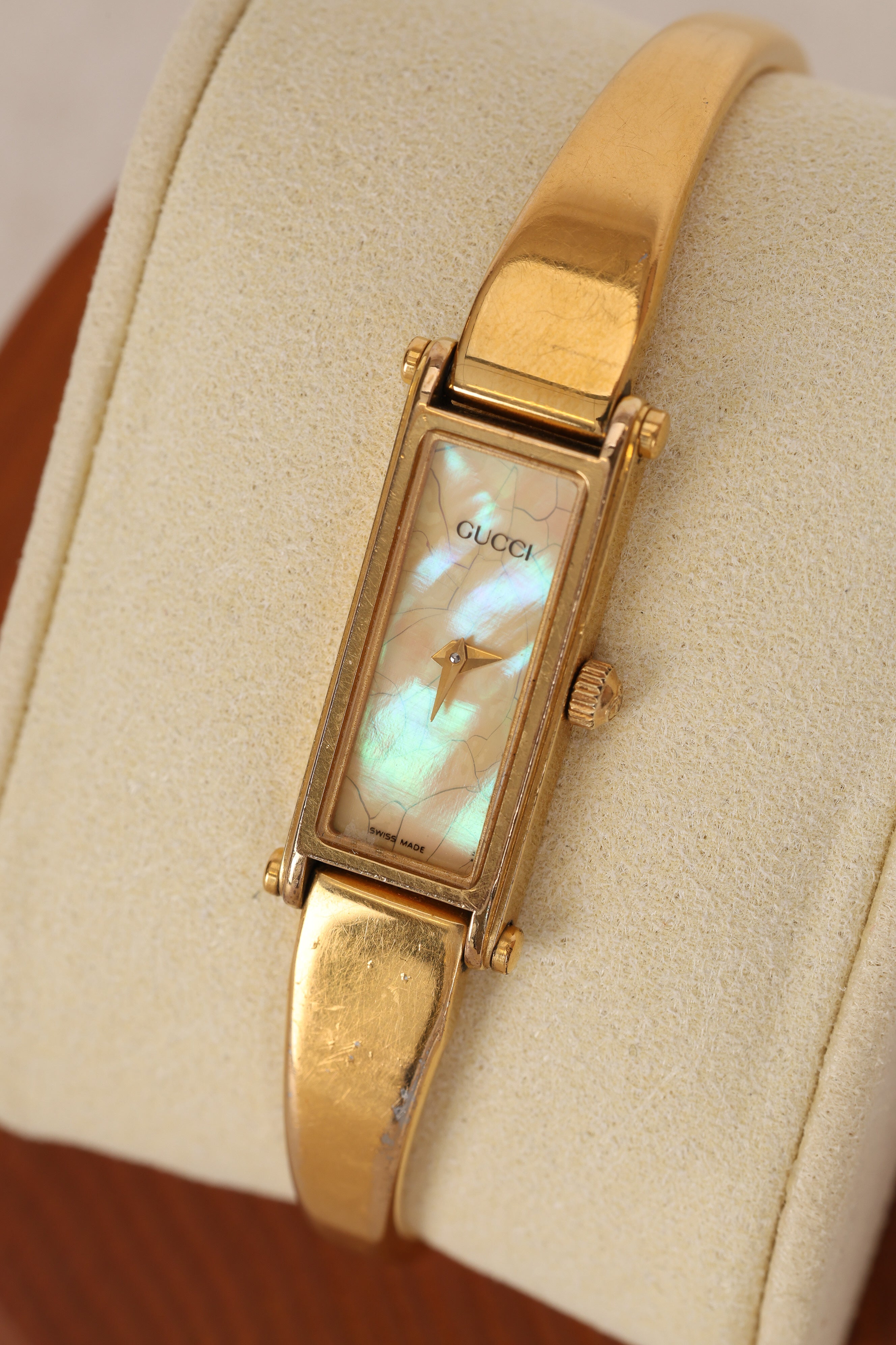 Gucci Gold Watch 1500 - Drop 7 (Copy)
