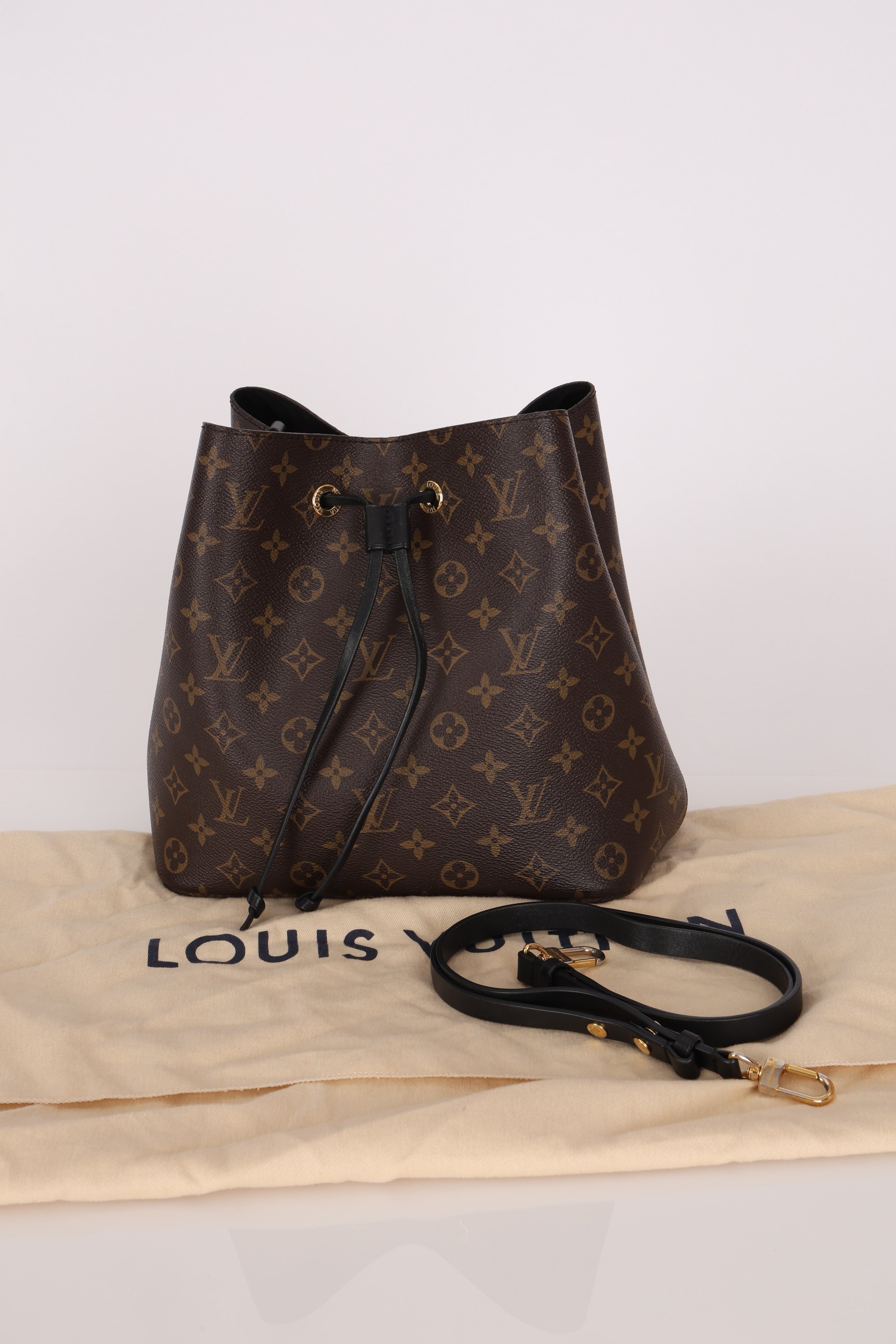 Louis Vuitton Monogram Neo Noe Shoulder Bag