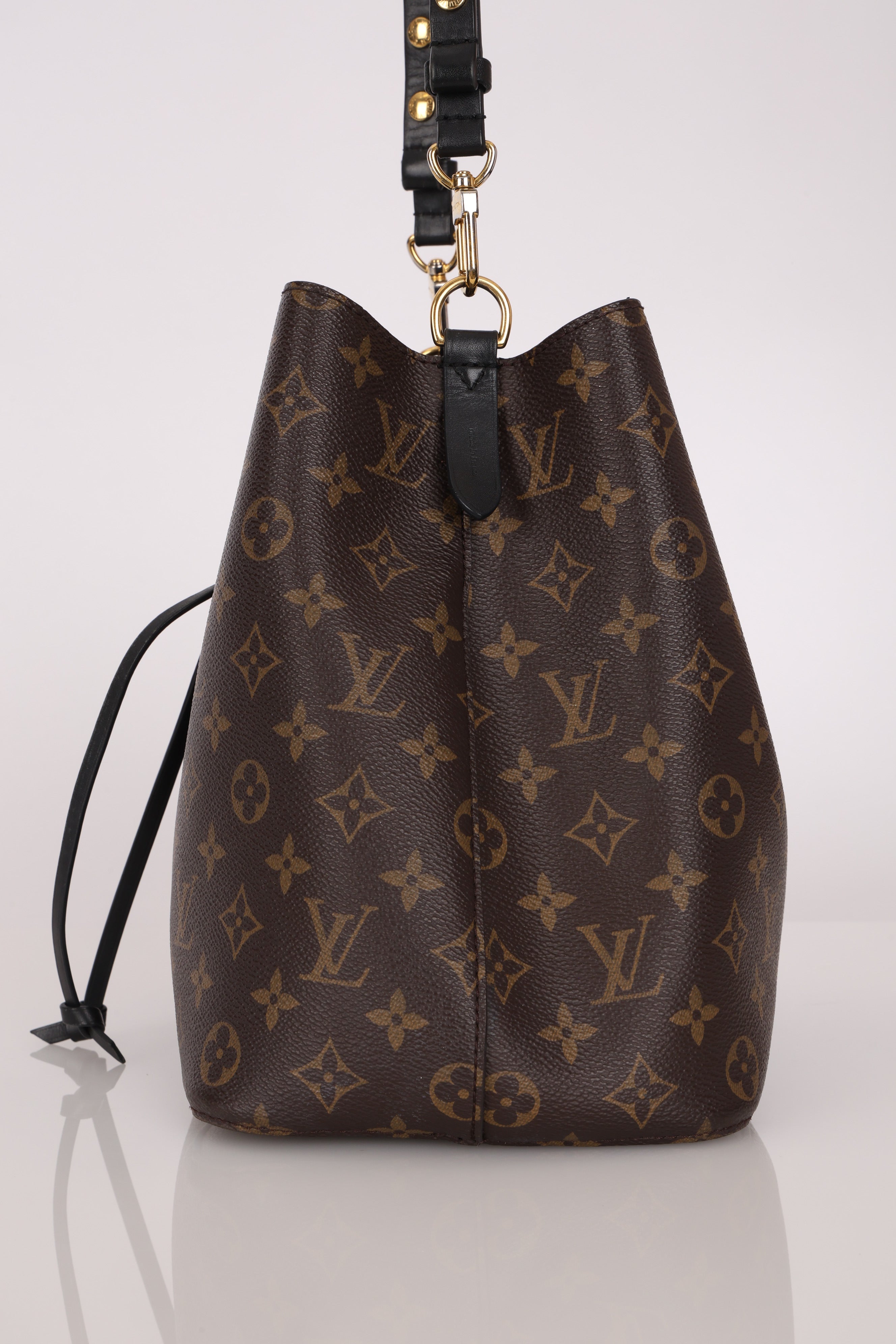 Louis Vuitton Monogram Neo Noe Shoulder Bag