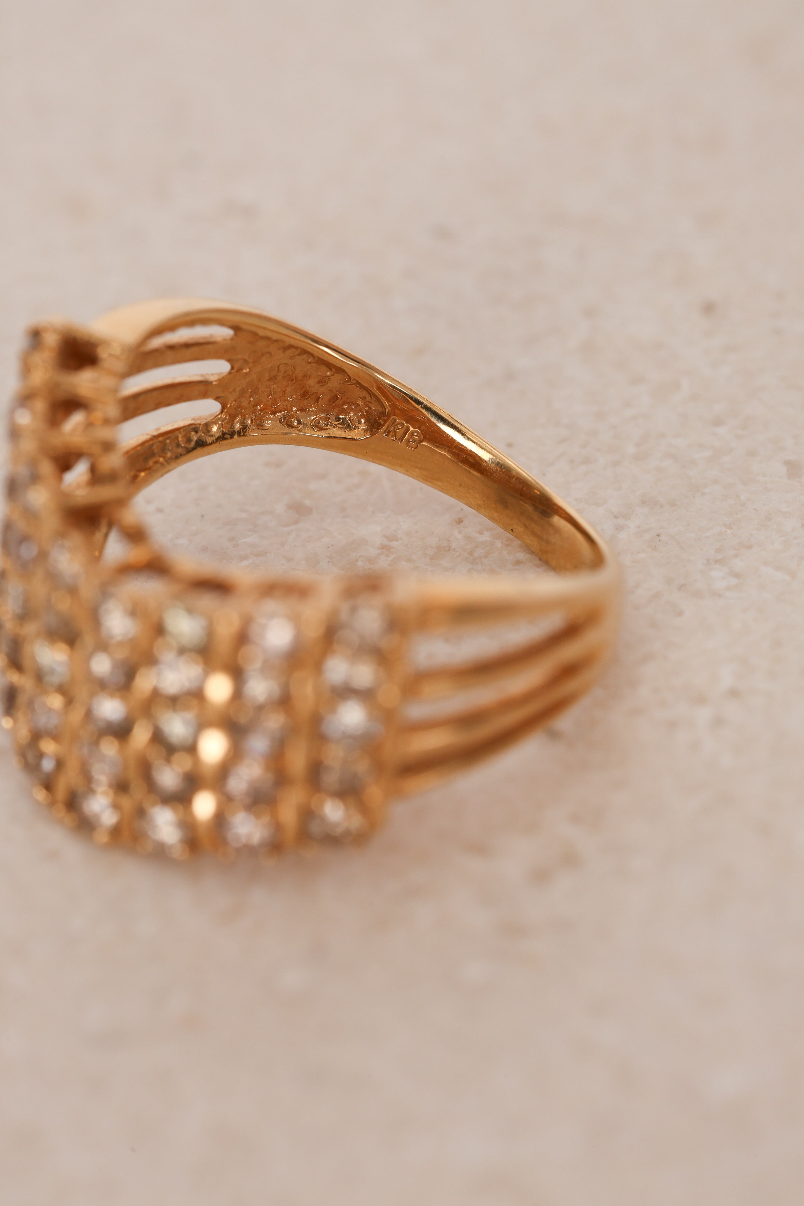 18K Gold Diamond Ring