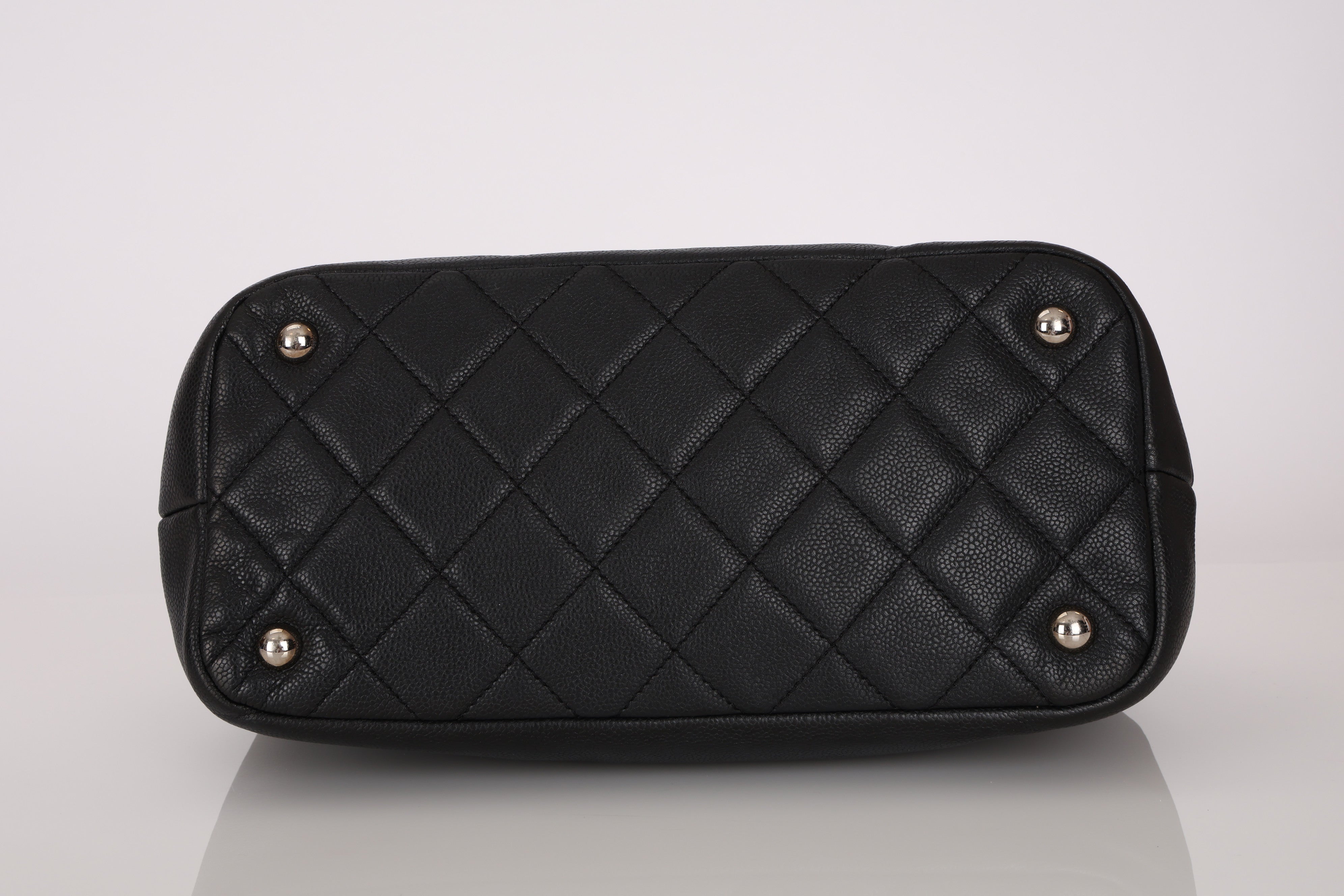Chanel Timeless Shoulder Bag Black Caviar SHW