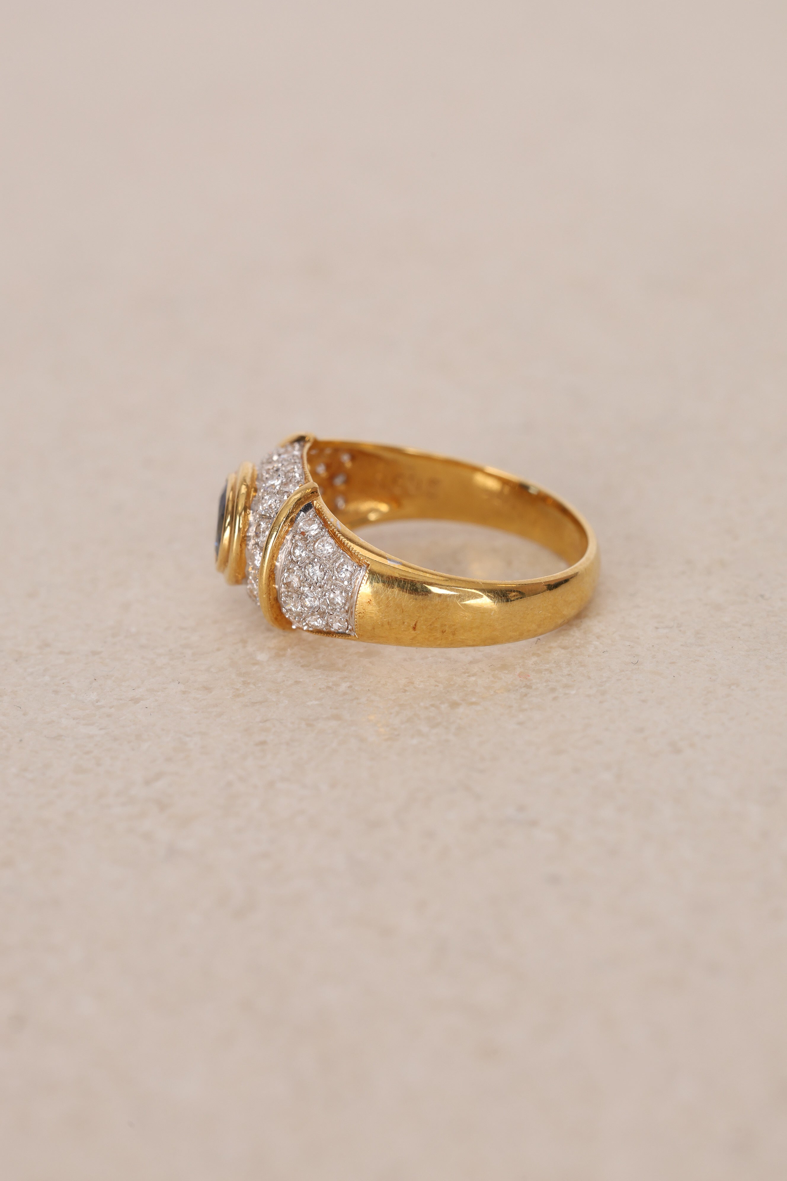 18K Sapphire & Diamond Gold Ring