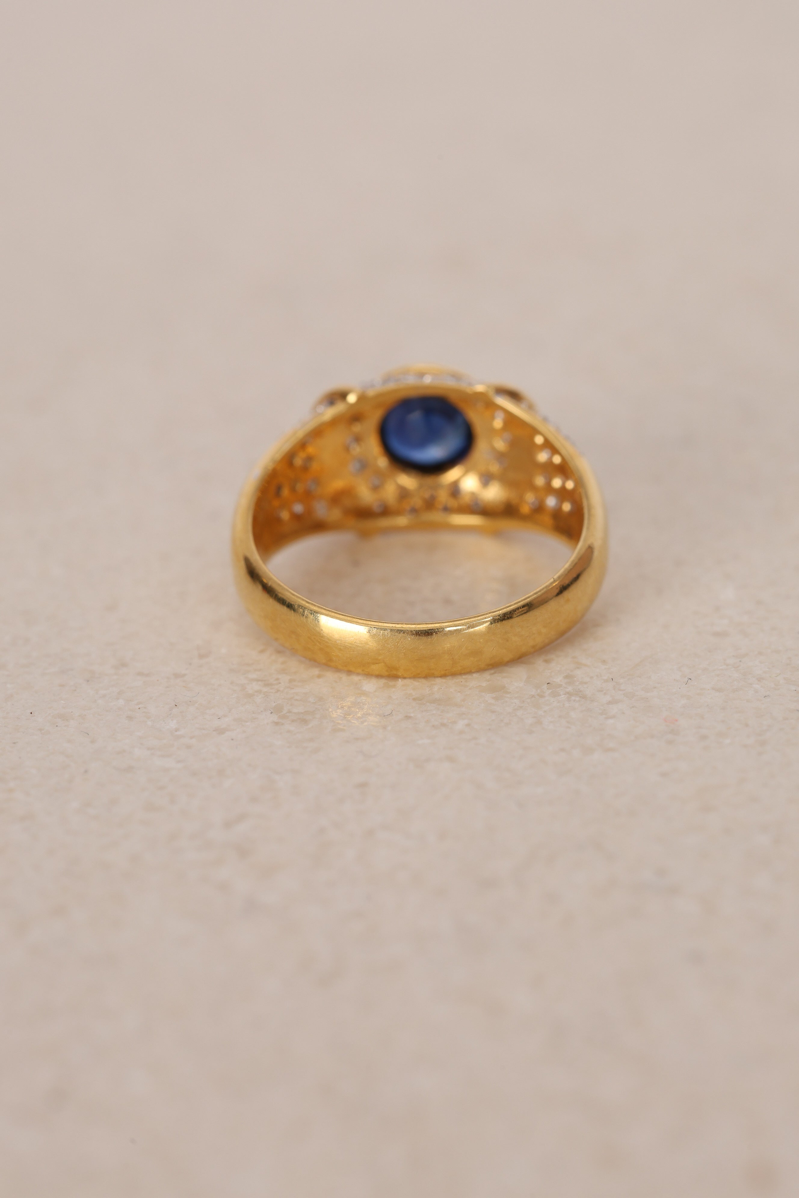 18K Sapphire & Diamond Gold Ring
