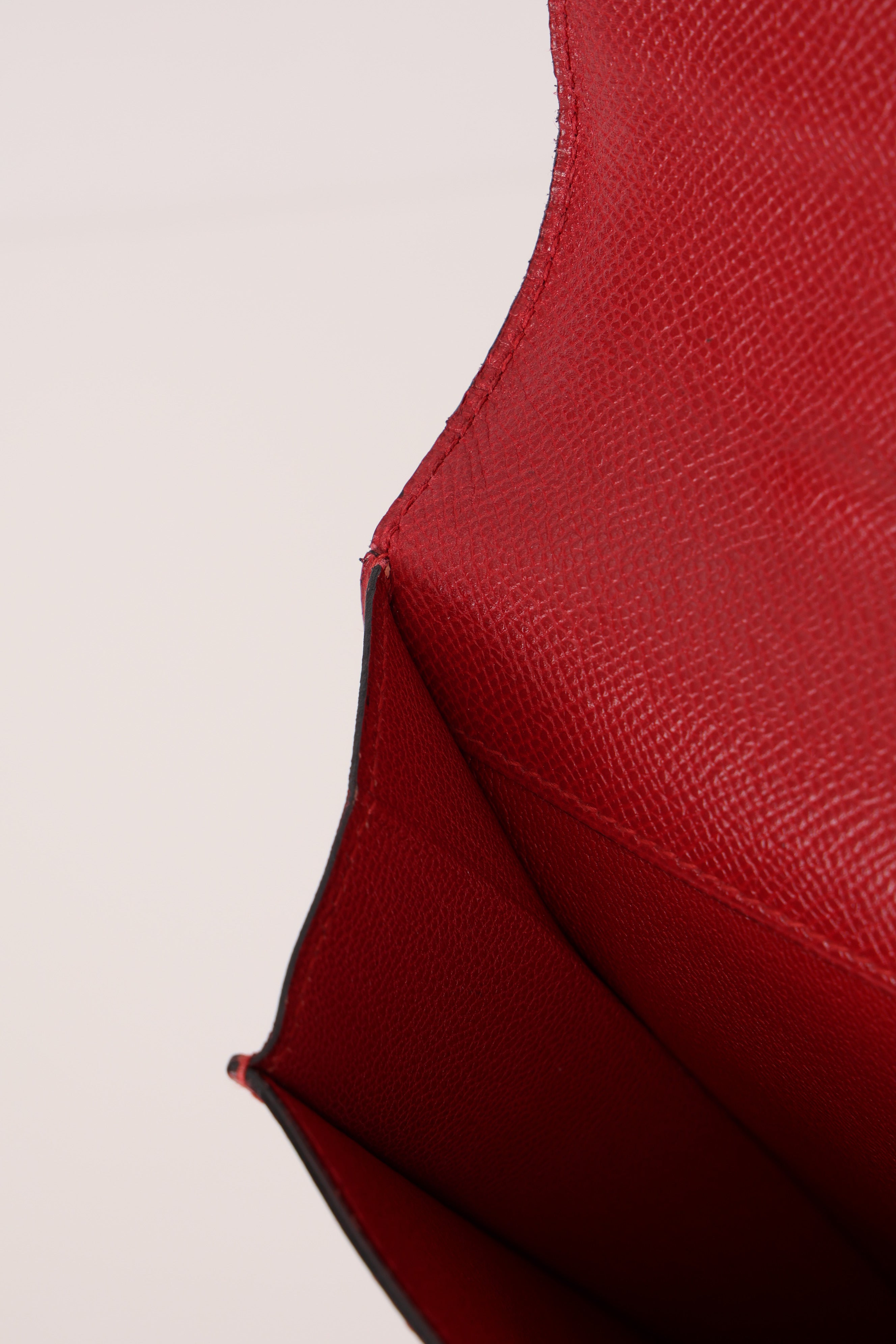Hermès Kelly Cross Briefcase Rouge Vif Courchevel GHW