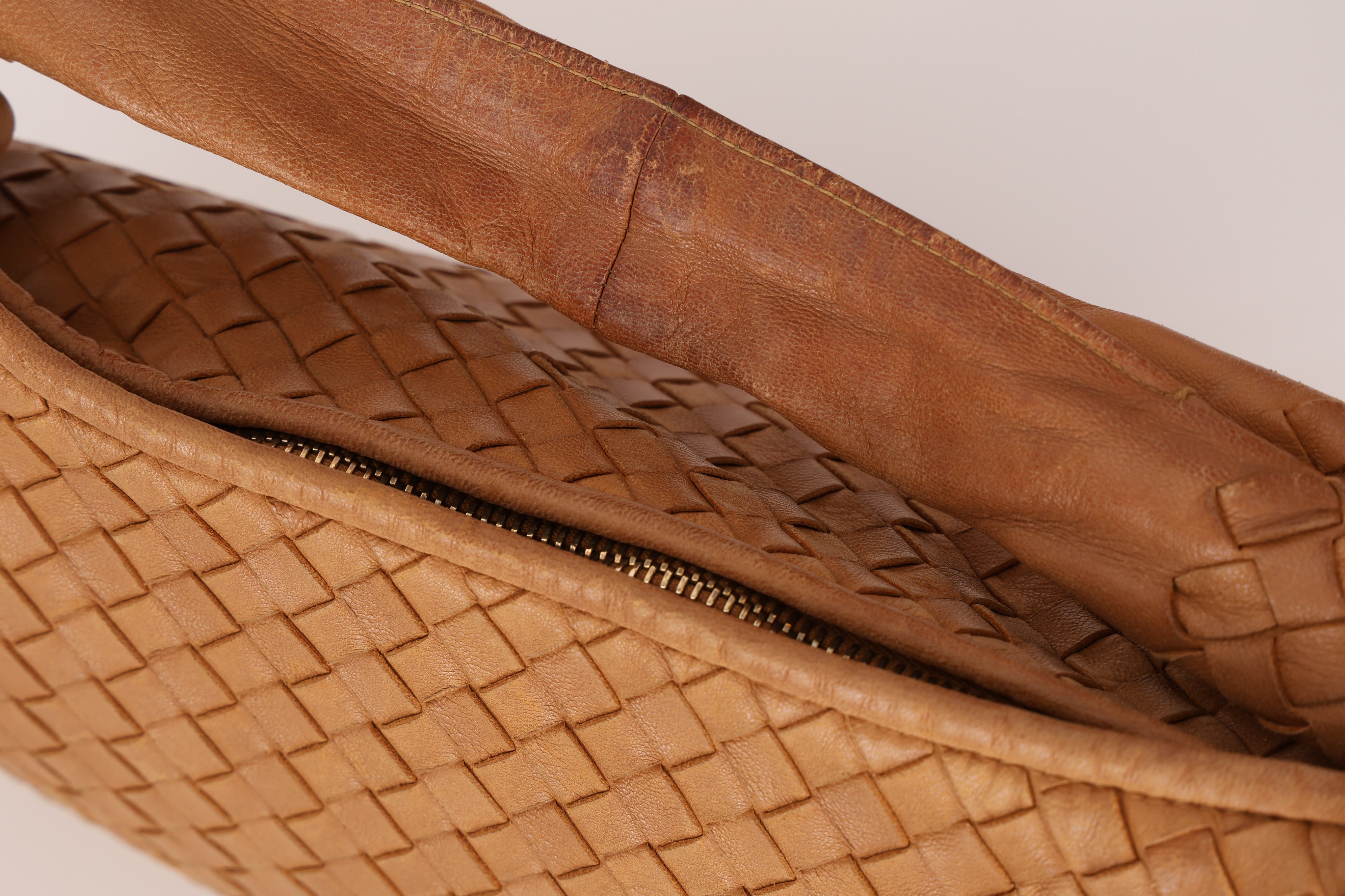 Bottega Veneta Small Intrecciato Hobo
