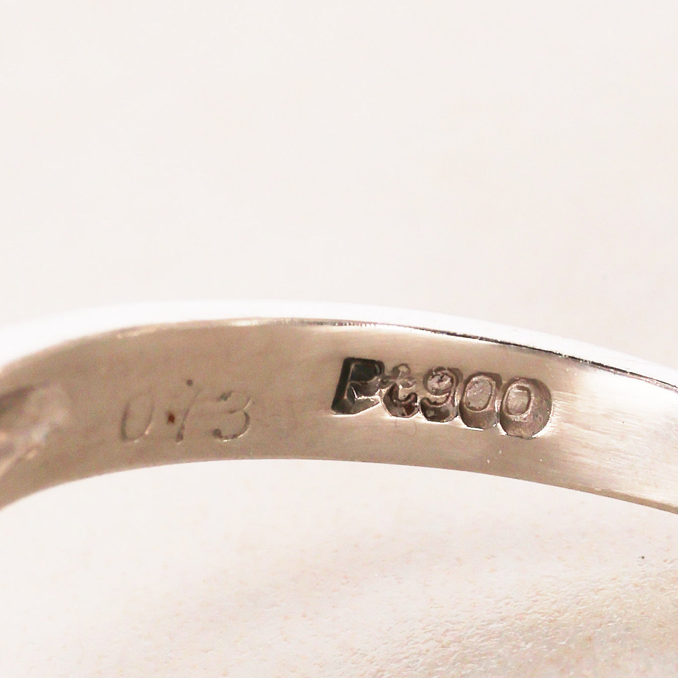 Pt900 Platinum and Diamond Ridge Ring, Size US 6.5