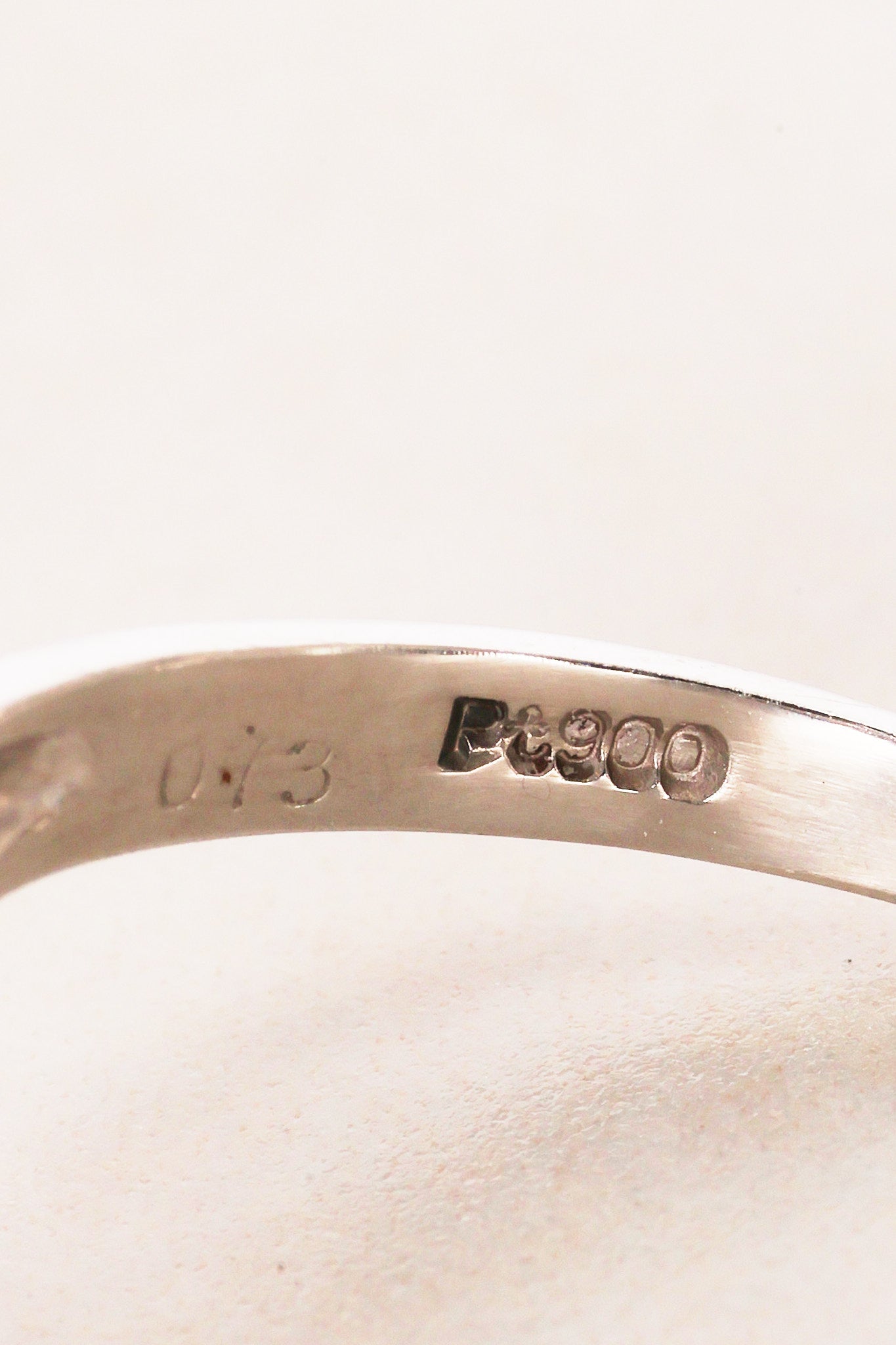 Pt900 Platinum and Diamond Ridge Ring, Size US 6.5