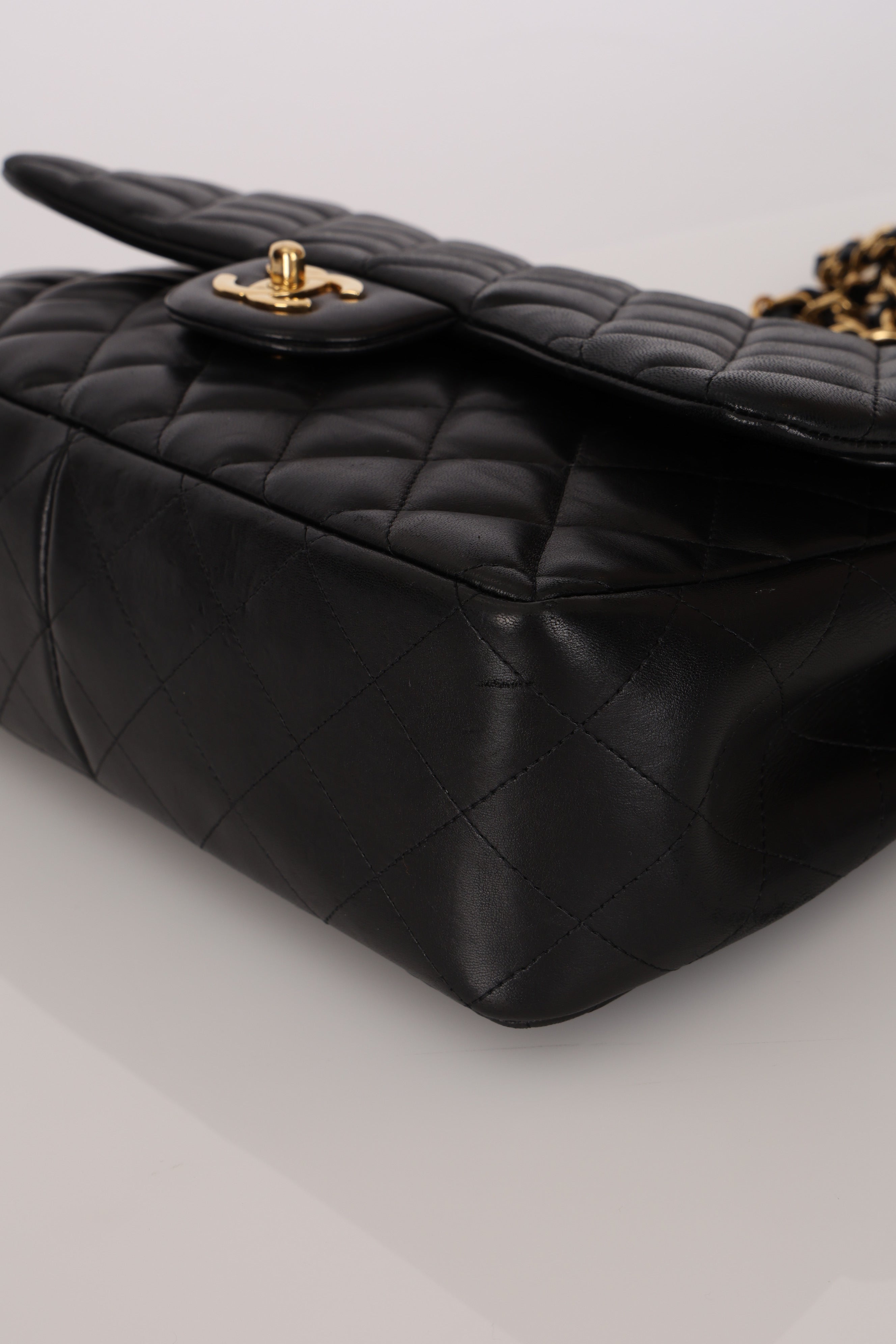 Chanel Jumbo Classic Double Flap Black Lambskin GHW