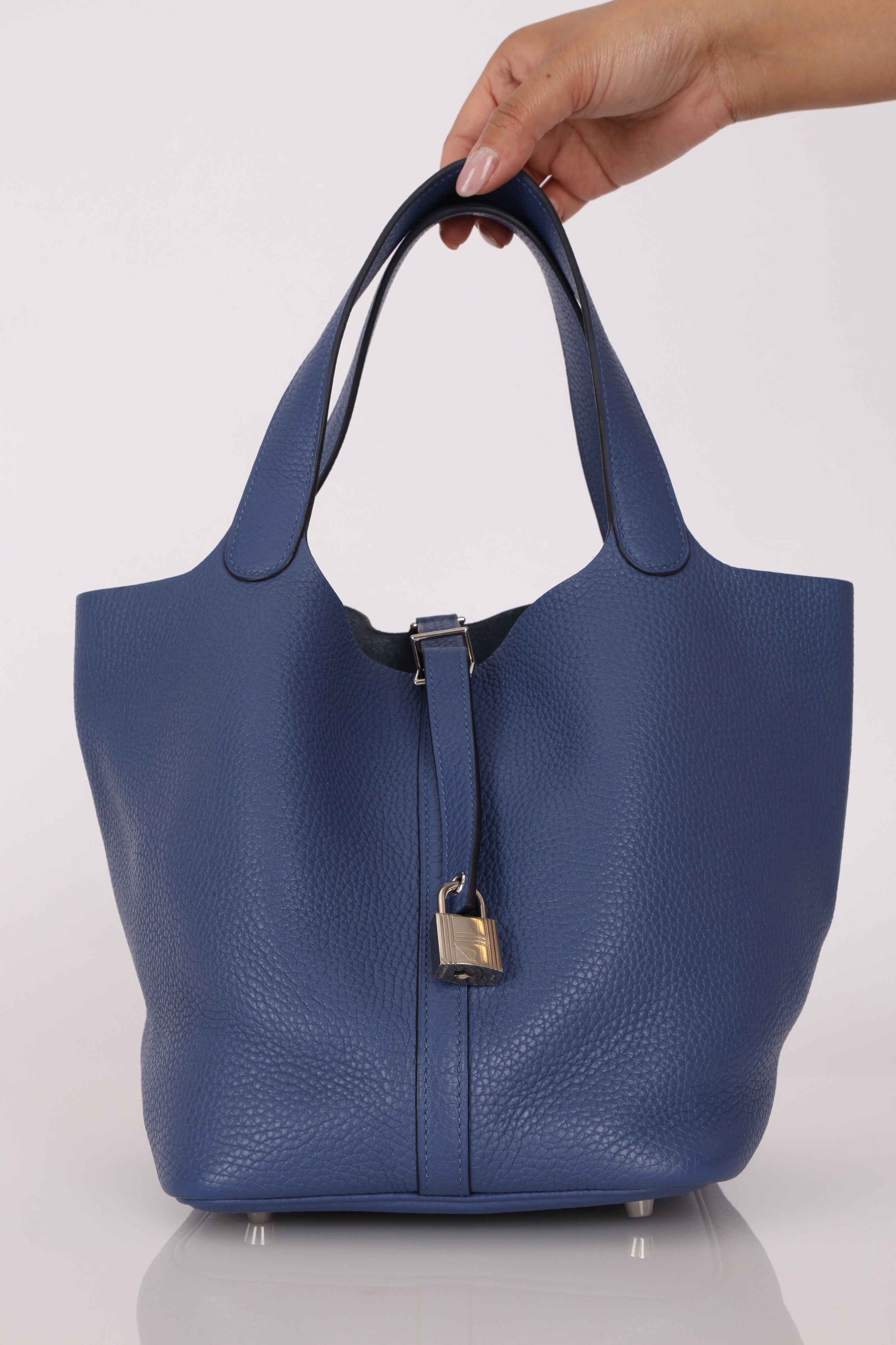 Hermès Picotin 22 Bleu Togo PHW