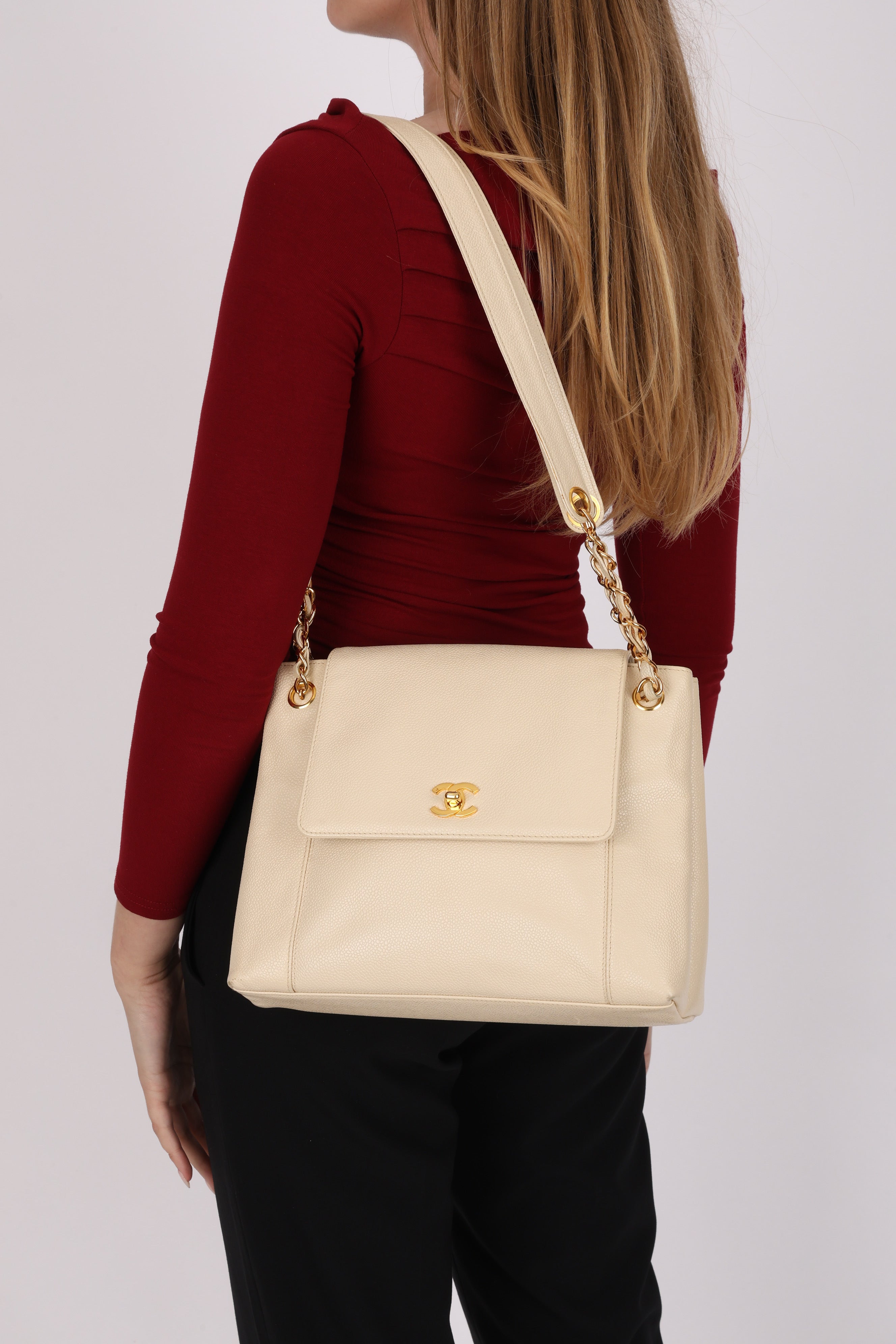 Chanel Turnlock Shoulder Bag White Caviar 24K GP