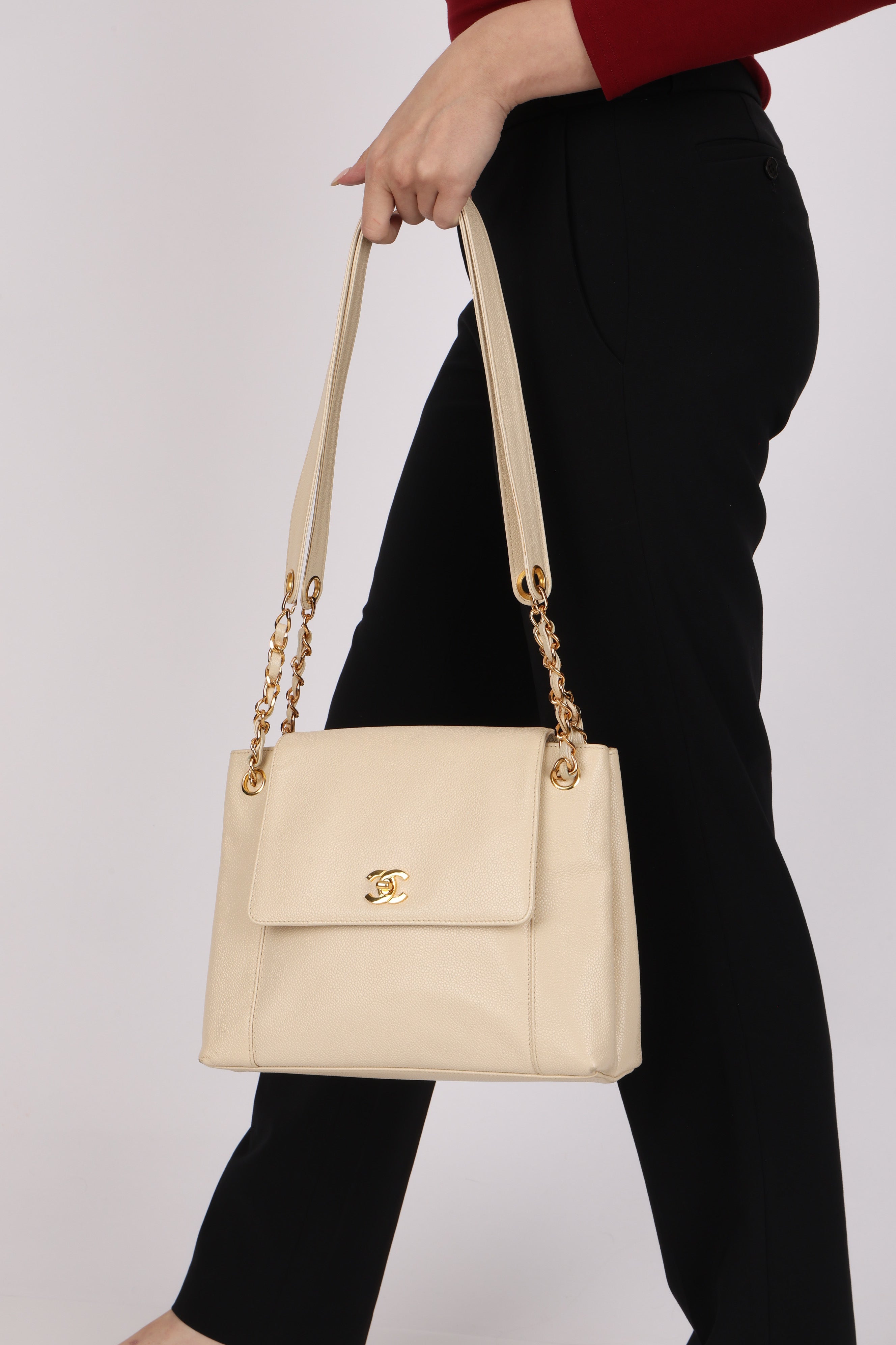 Chanel Turnlock Shoulder Bag White Caviar 24K GP