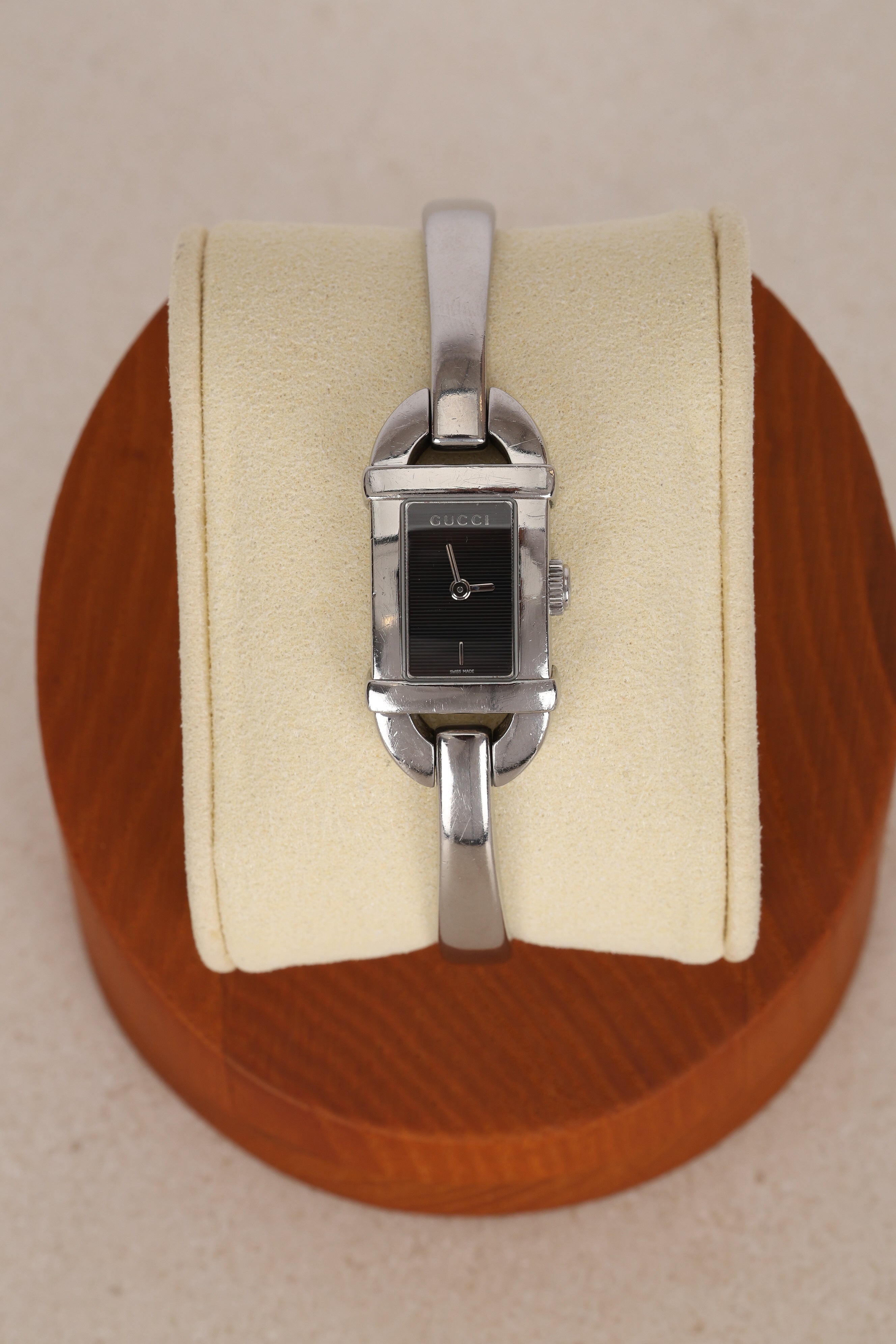 Gucci 6800L Stainless Steel Watch