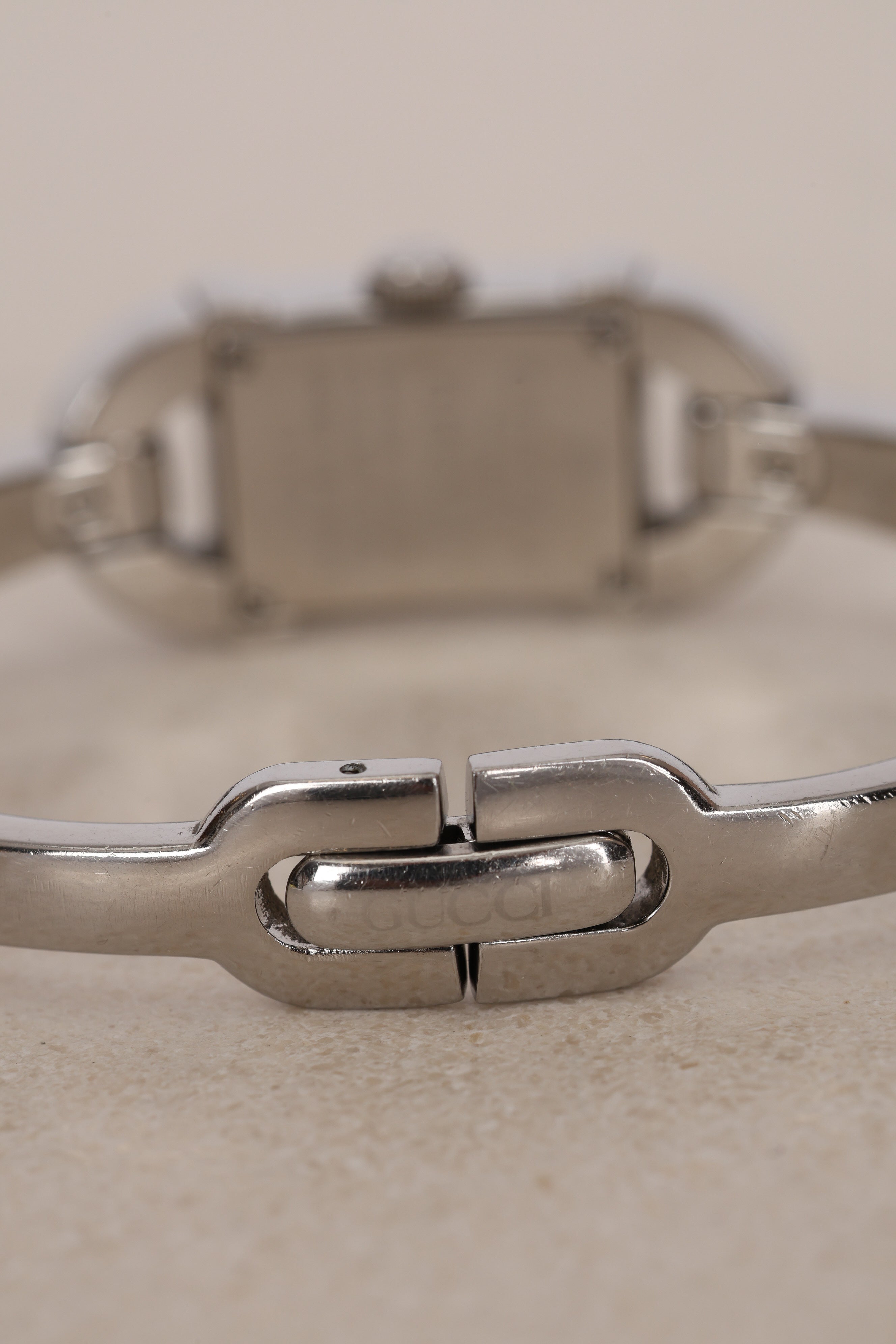 Gucci 6800L Stainless Steel Watch