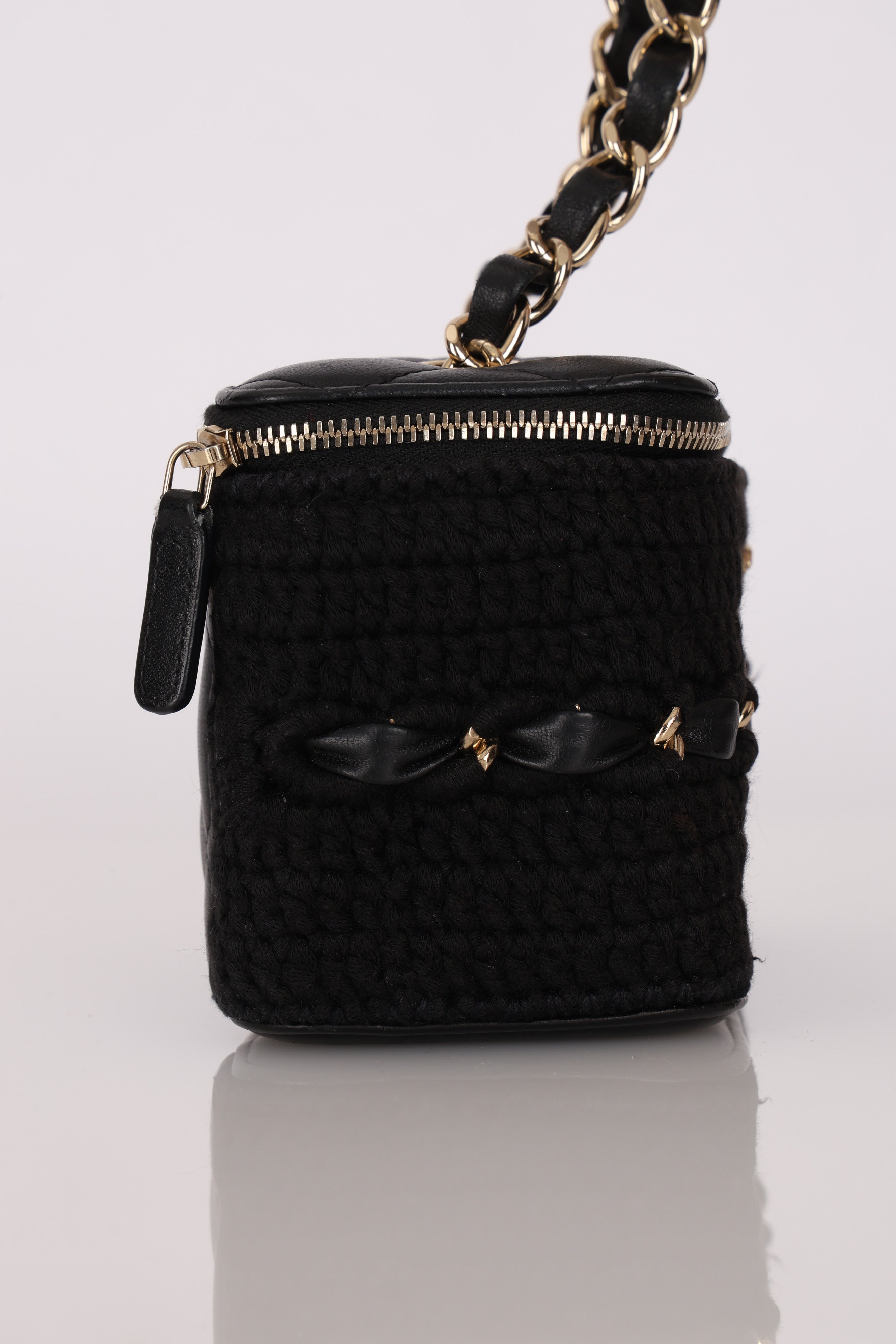 Chanel Vanity Case Black Crochet and Lambskin CGHW