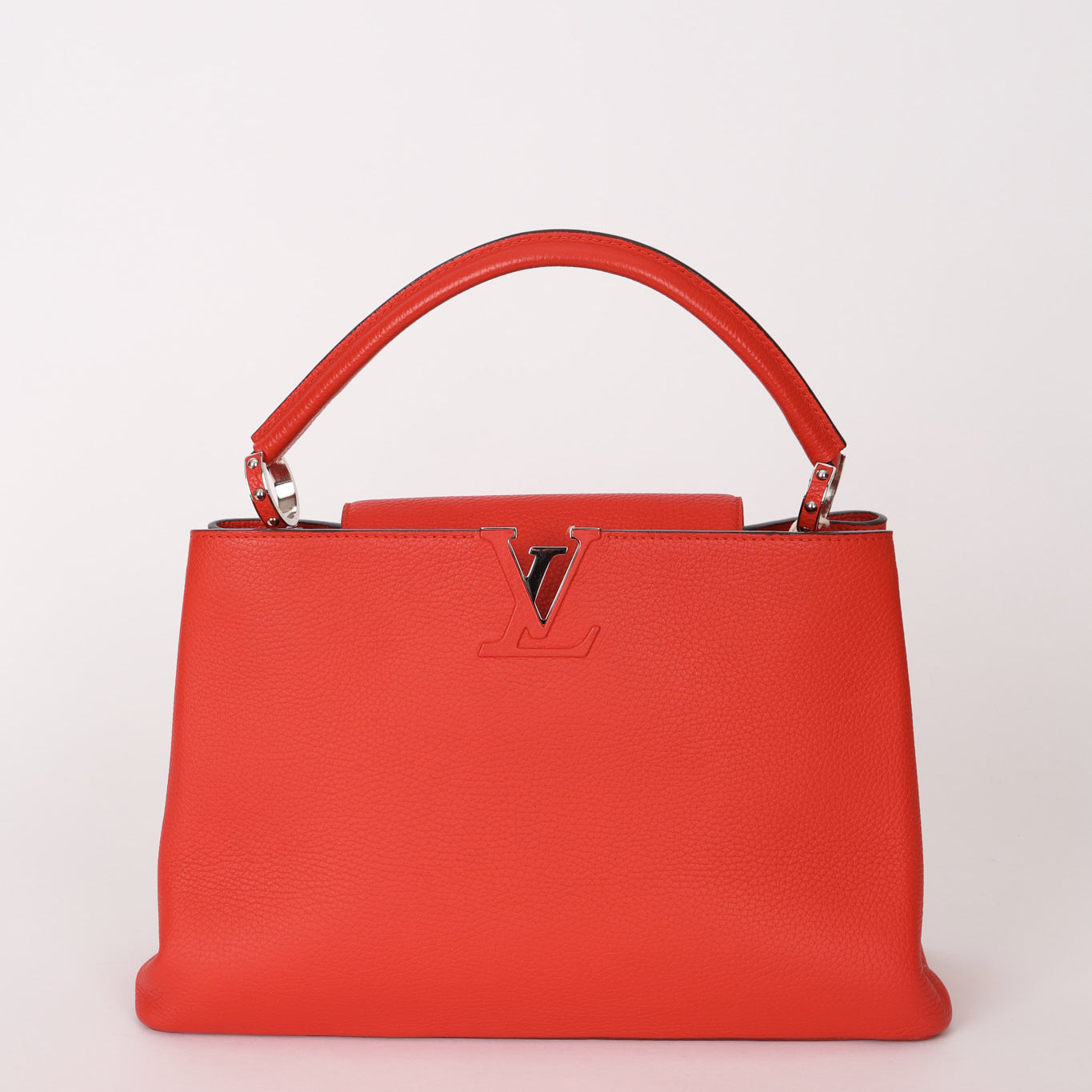 Louis Vuitton Taurillon Capucines MM Rubis
