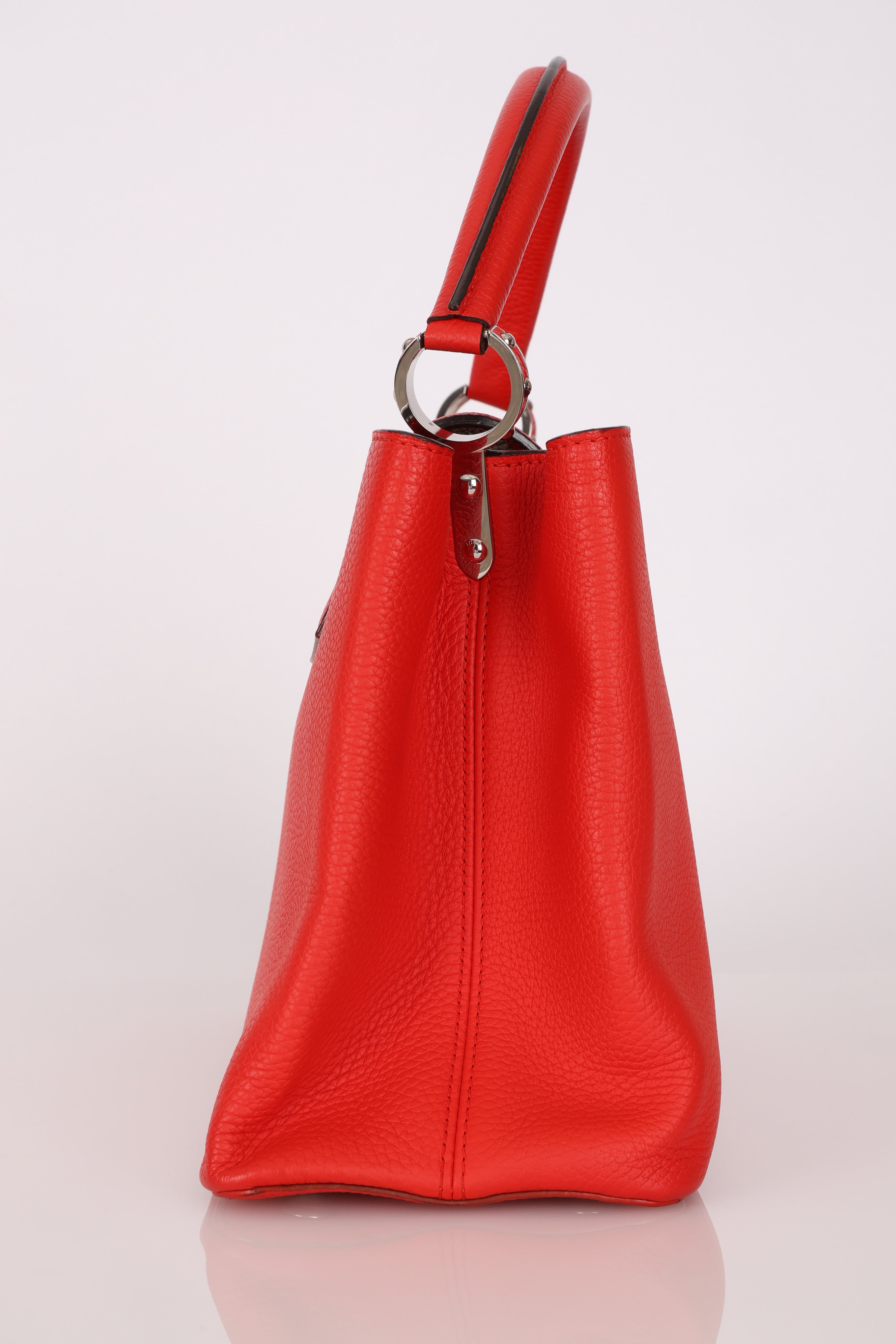 Louis Vuitton Taurillon Capucines MM