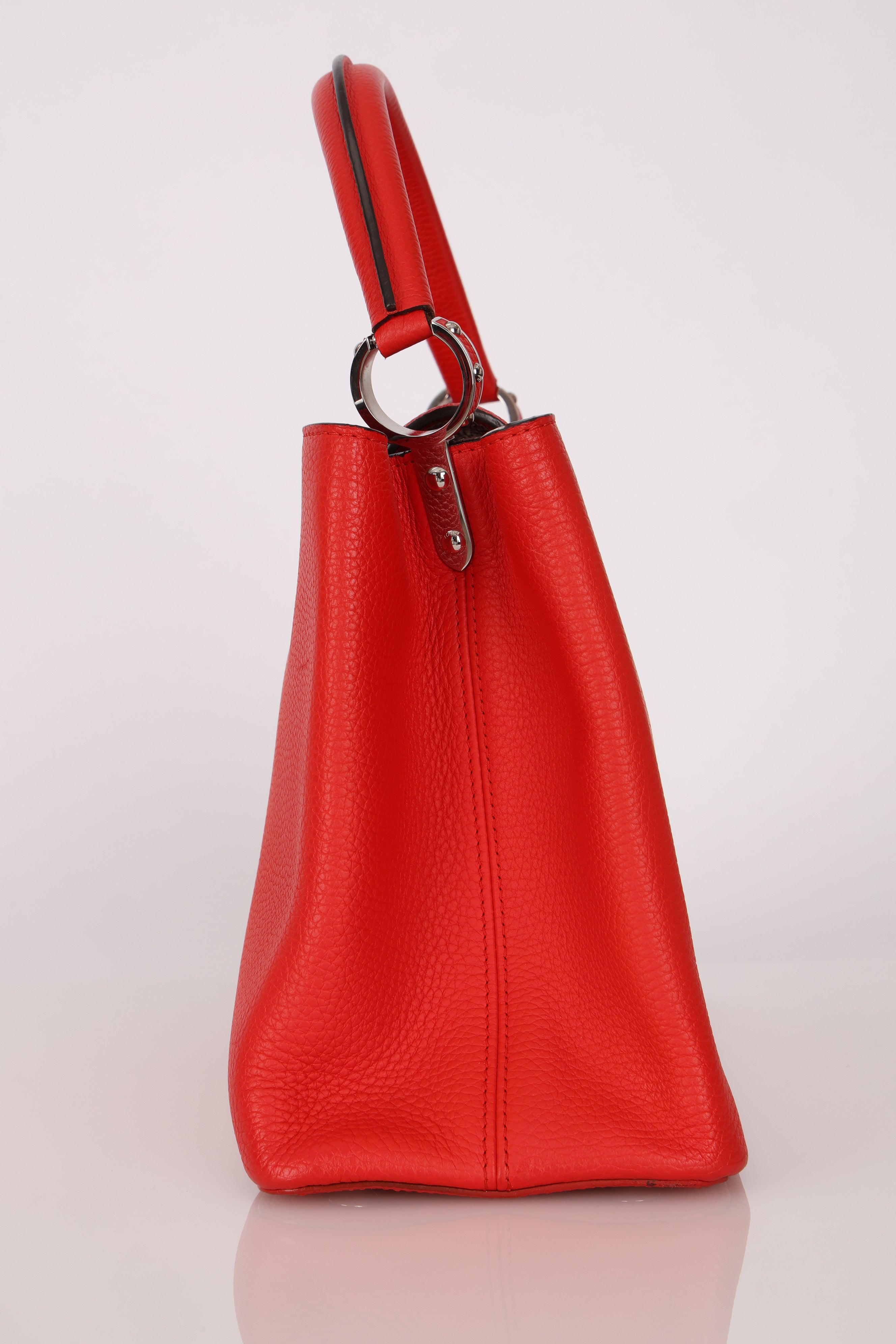 Louis Vuitton Taurillon Capucines MM