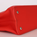 Louis Vuitton Taurillon Capucines MM