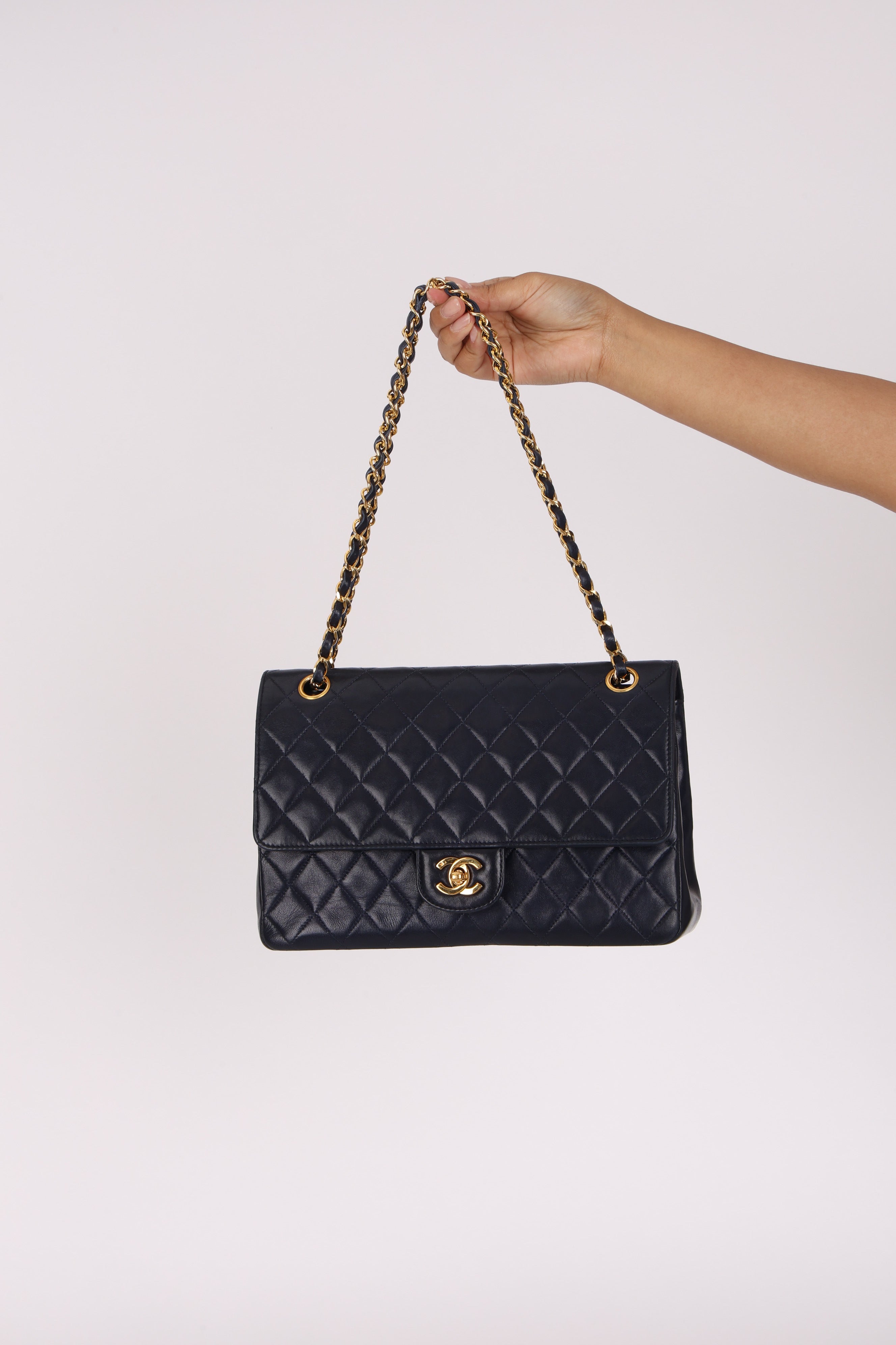 Chanel Medium Classic Double Flap Navy Lambskin 1992 24K GP (DONE)