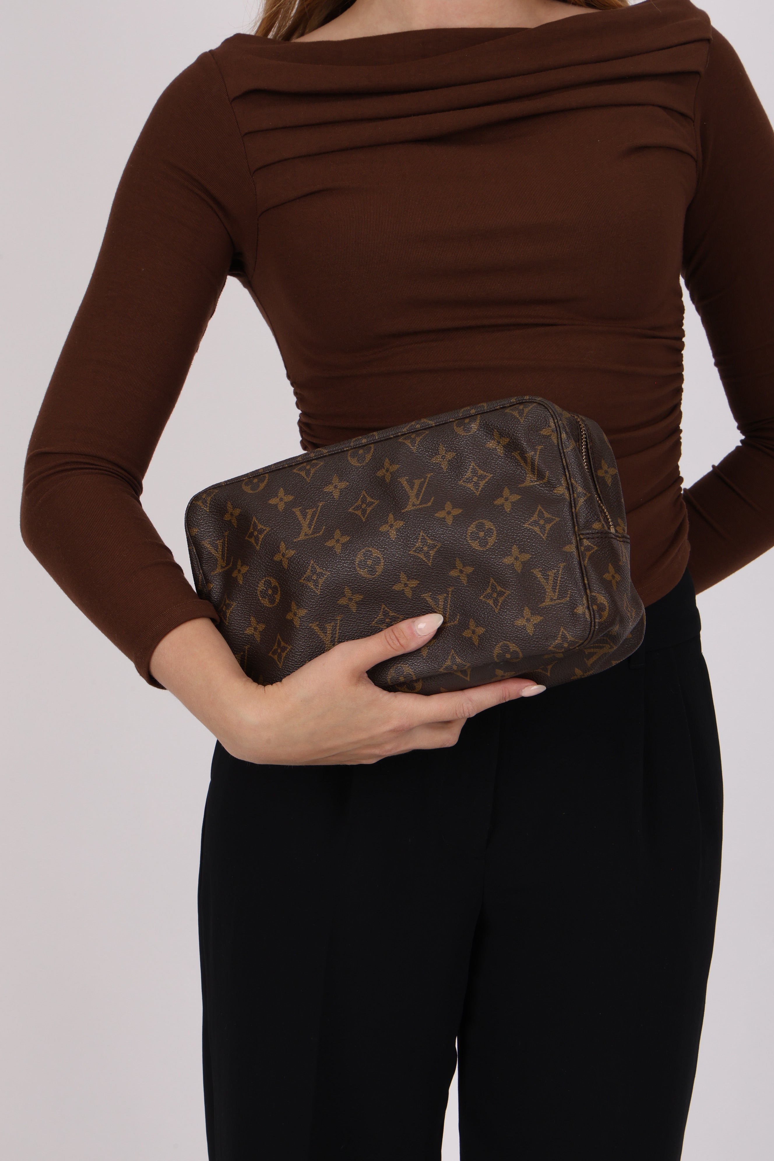 Louis Vuitton Monogram Trousse Toilette 28