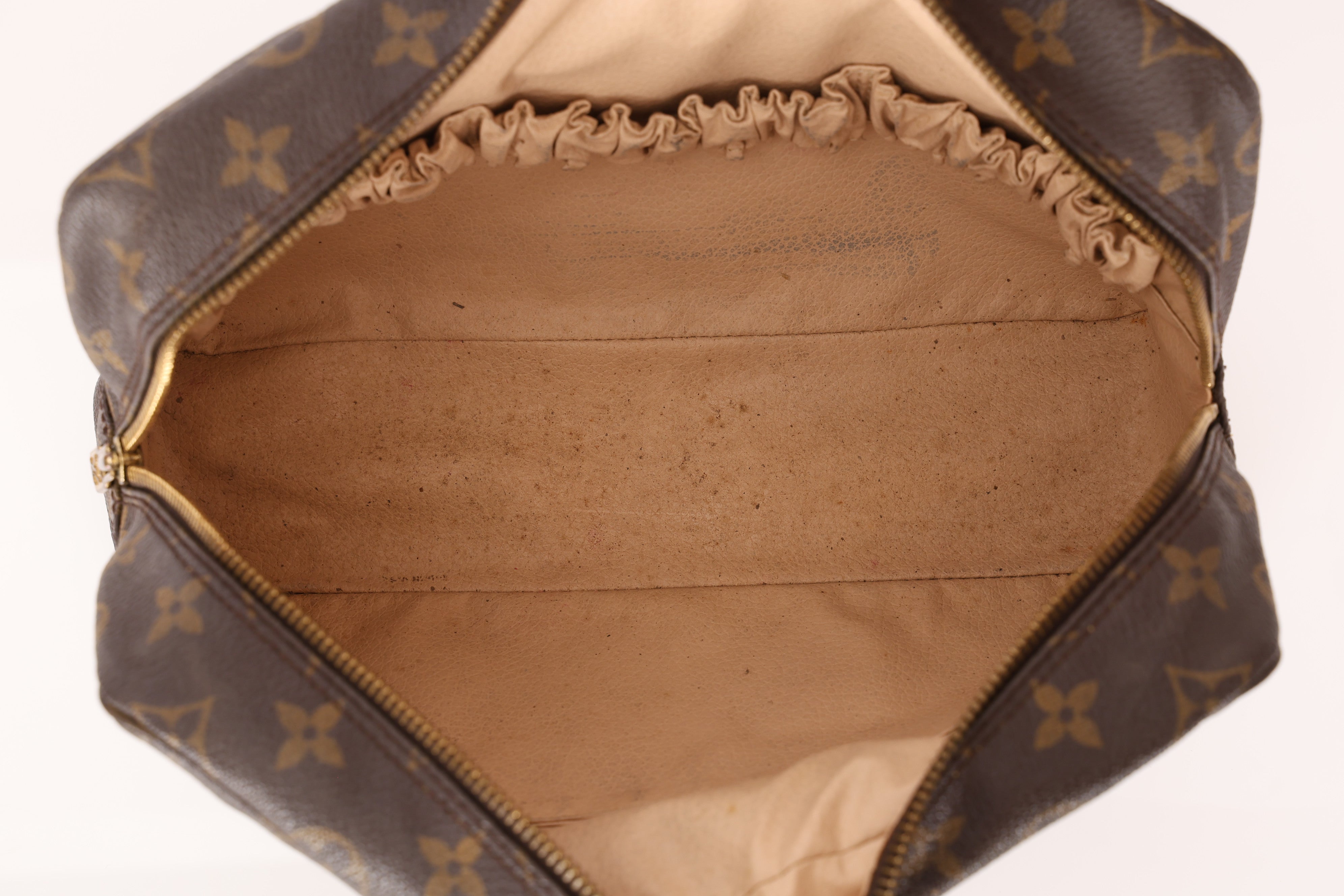 Louis Vuitton Monogram Trousse Toilette 28