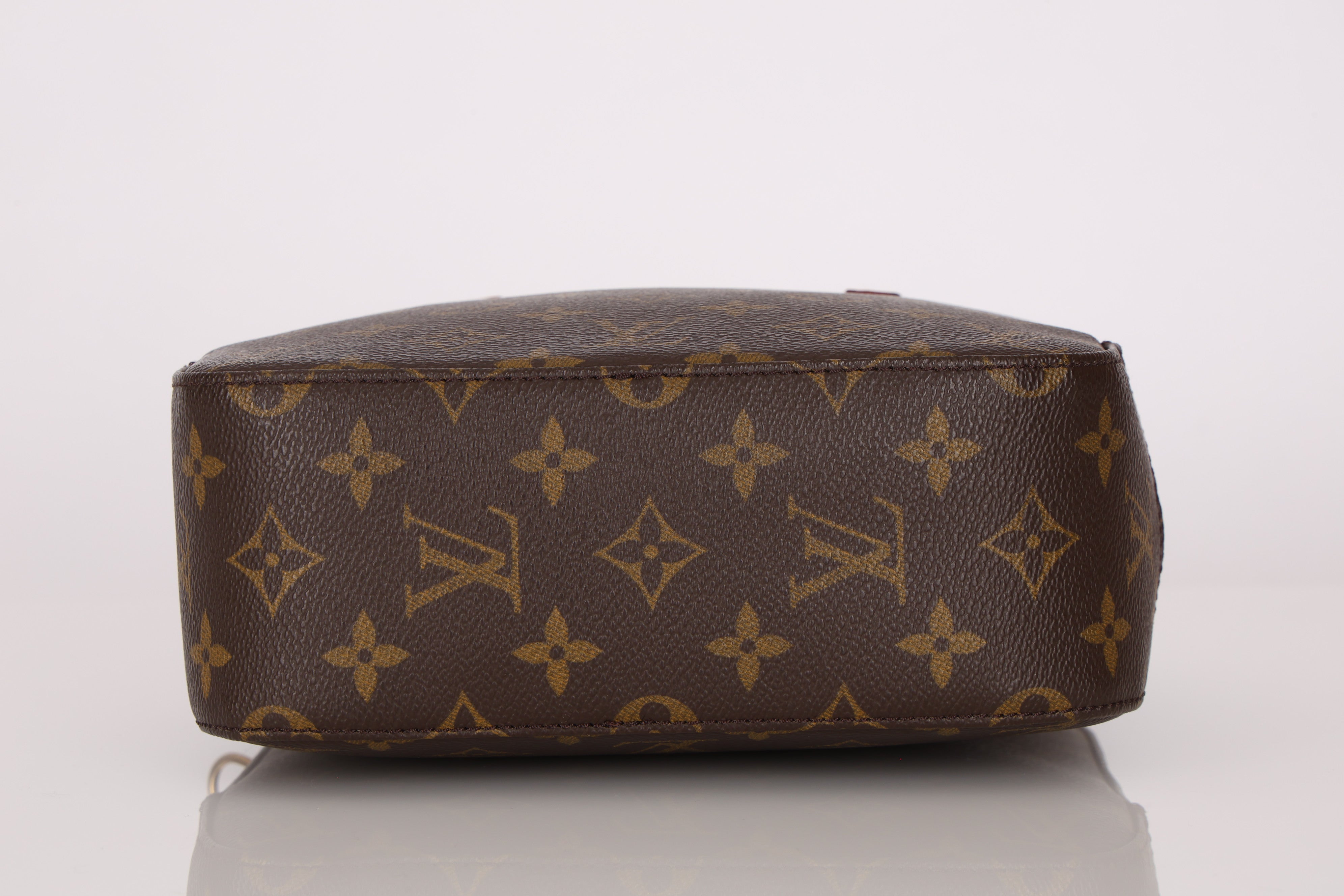Louis Vuitton Monogram Spontini Bag