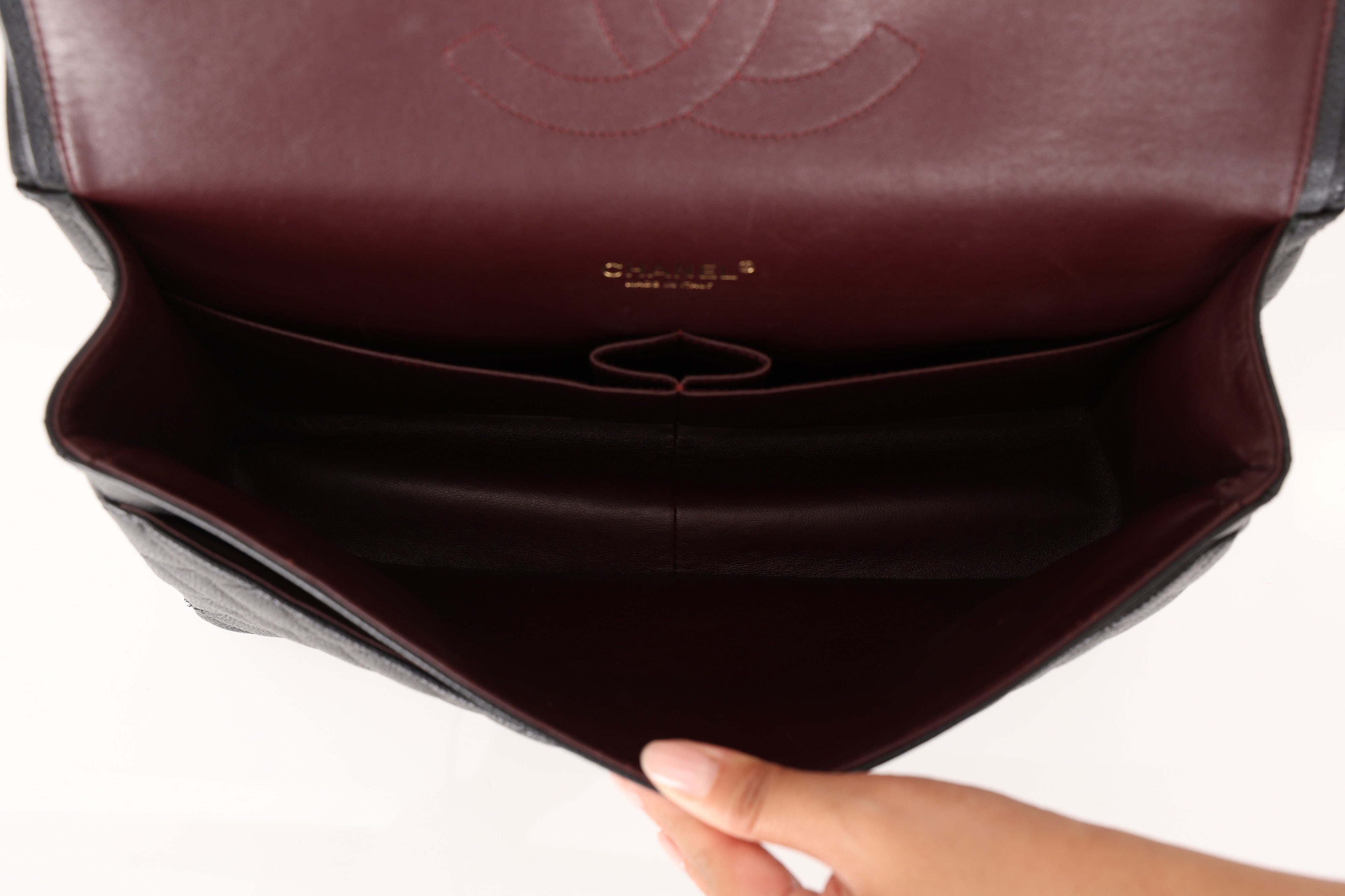 Chanel Maxi Classic Double Flap Black Caviar GHW