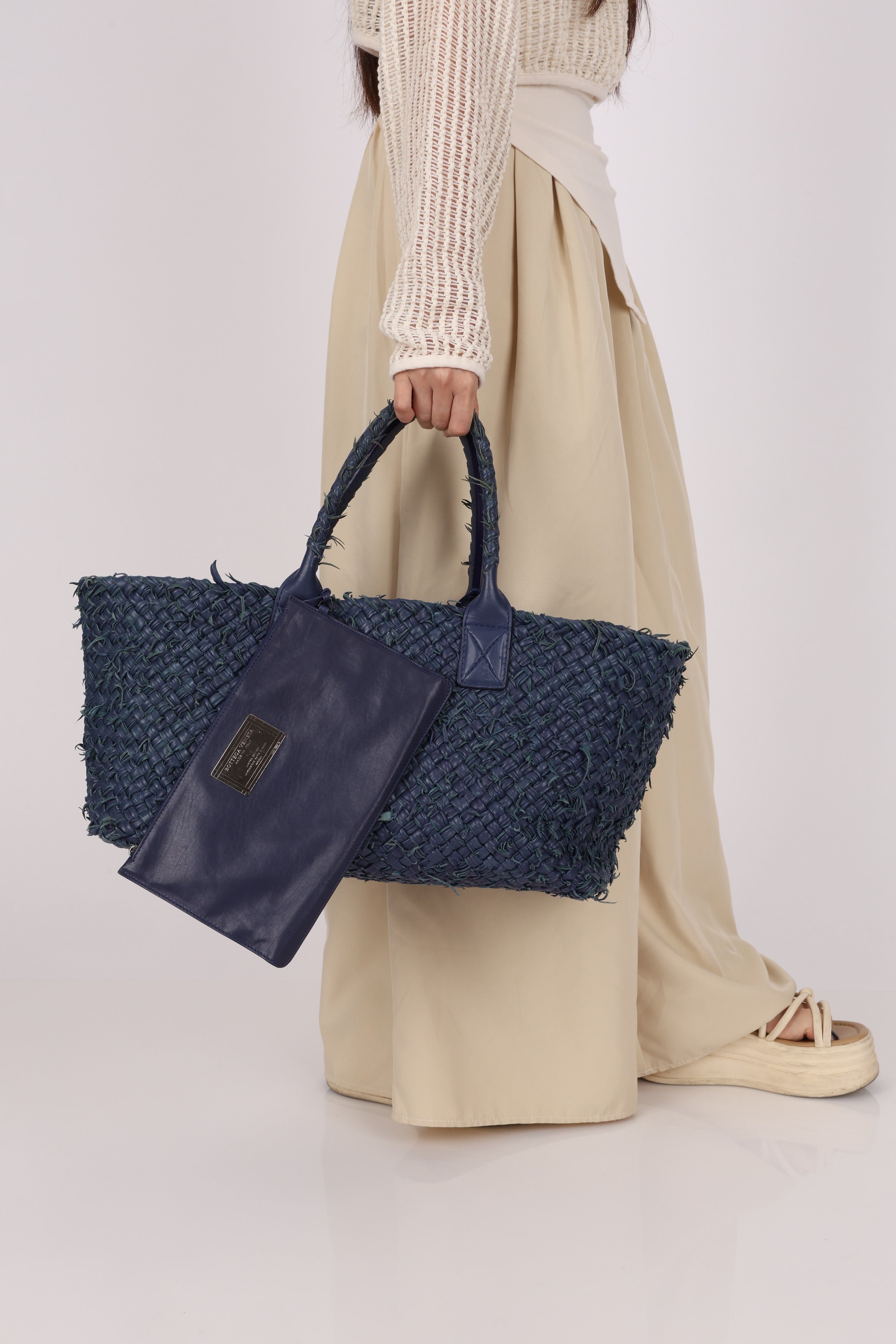 Bottega Veneta Medium Intrecciato Cabat Tote