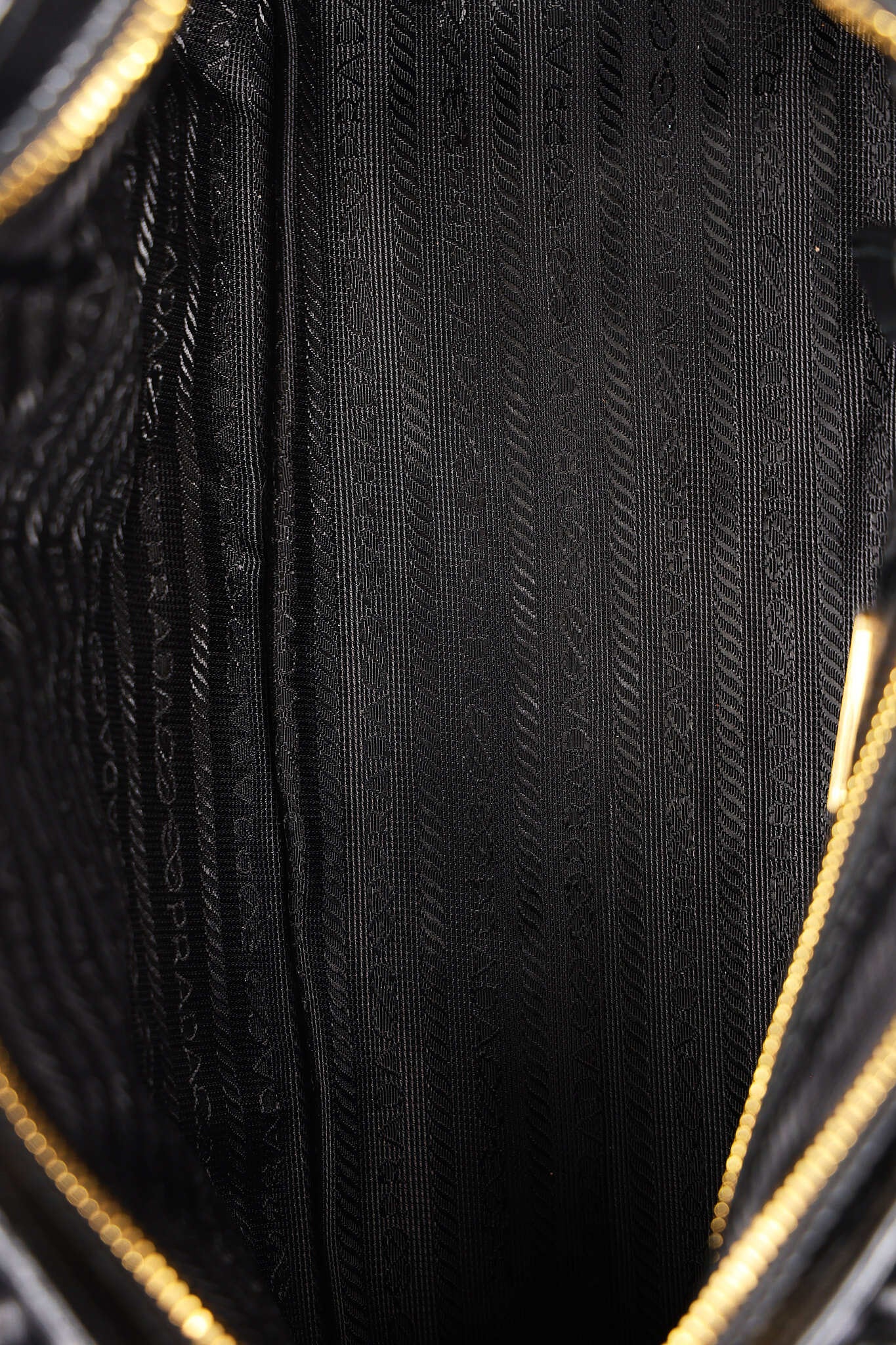 Prada Medium Bonnie Shoulder Bag Noir Glossy Calfskin 2025