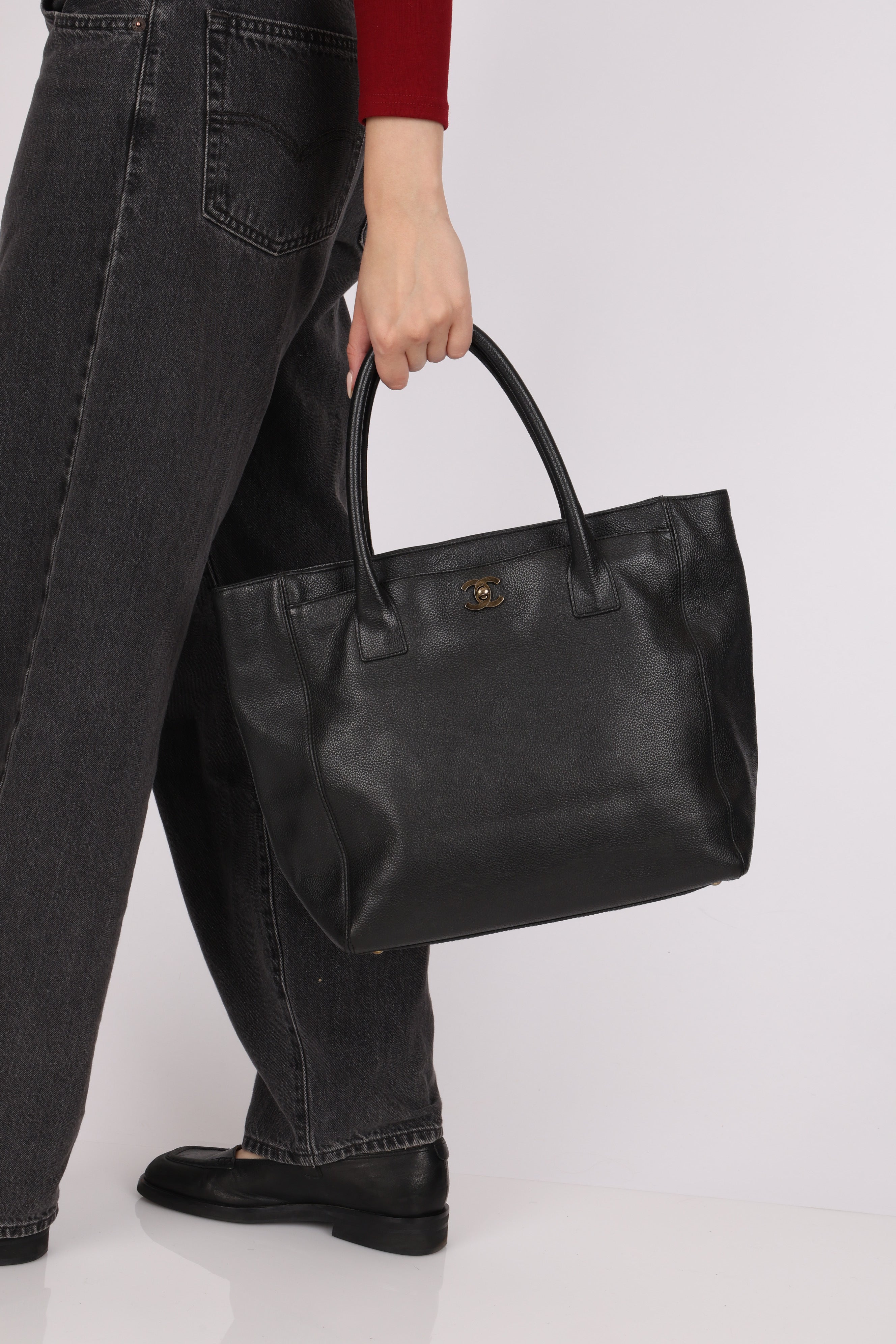 Chanel Tall Cerf Executive Tote Black Caviar AGHW