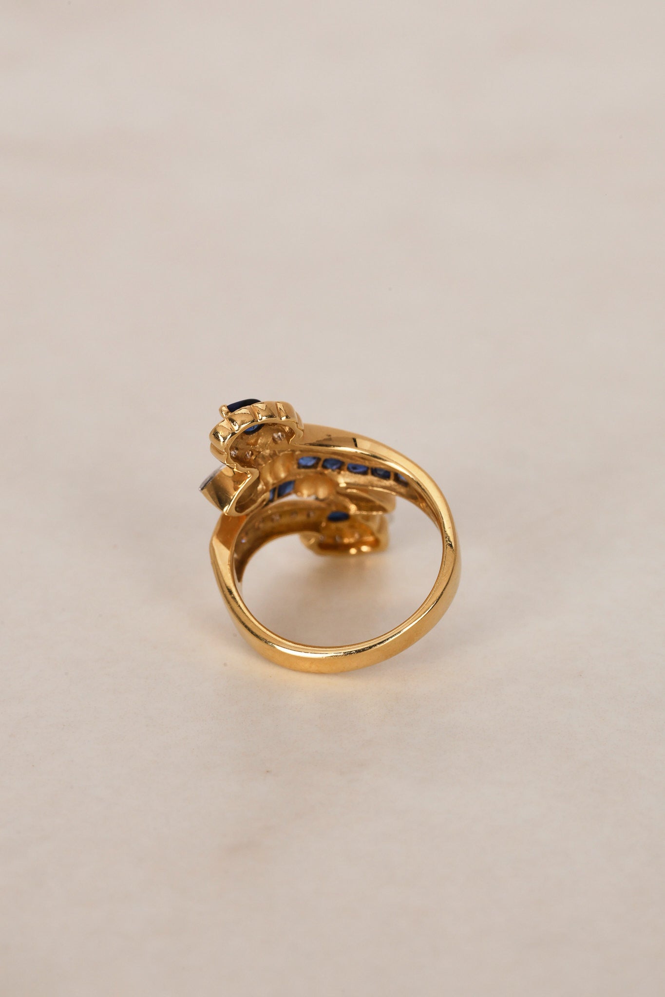18K Sapphire & Diamond Gold Ring