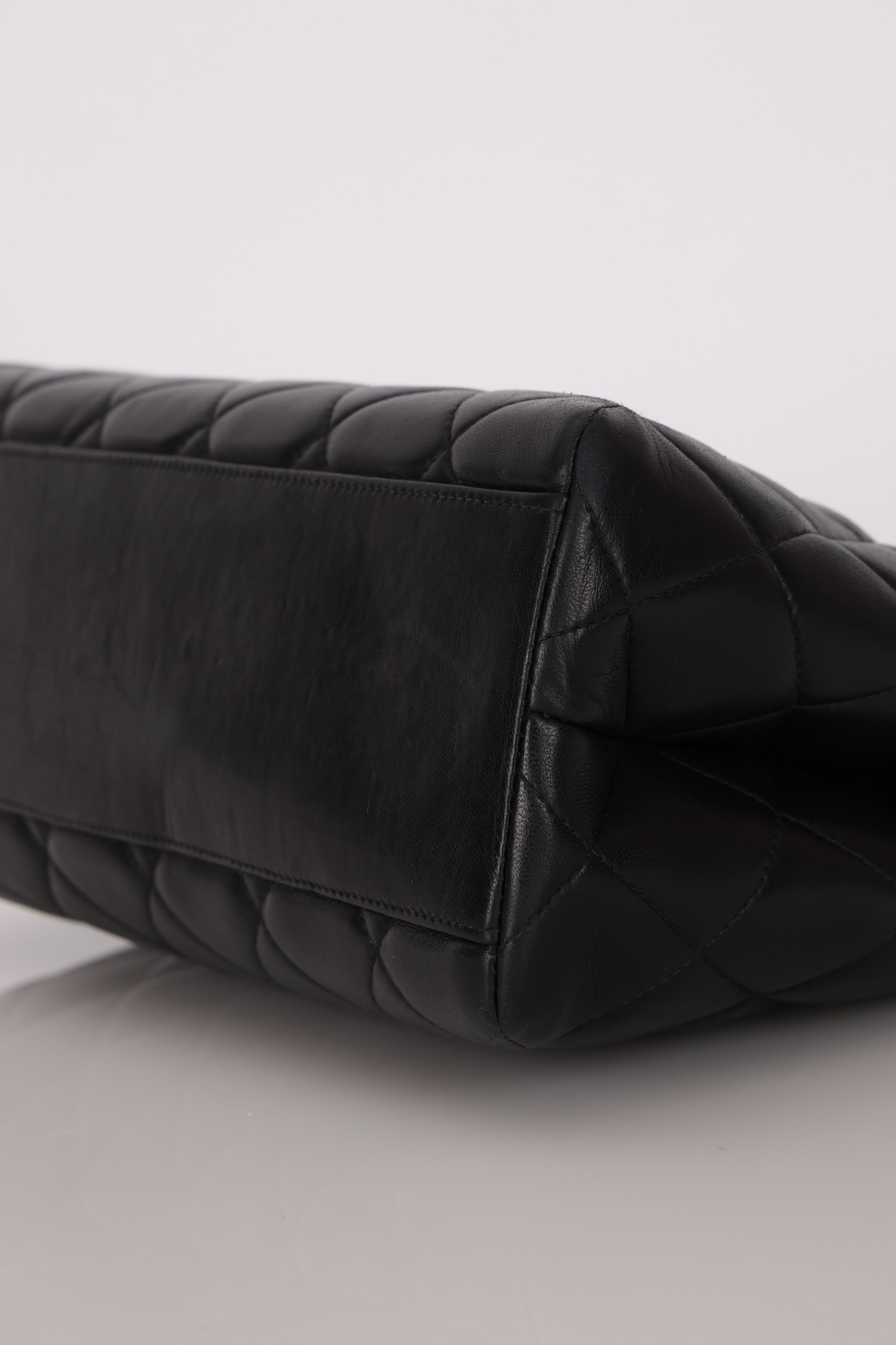 Chanel Tote Black Lambskin GHW