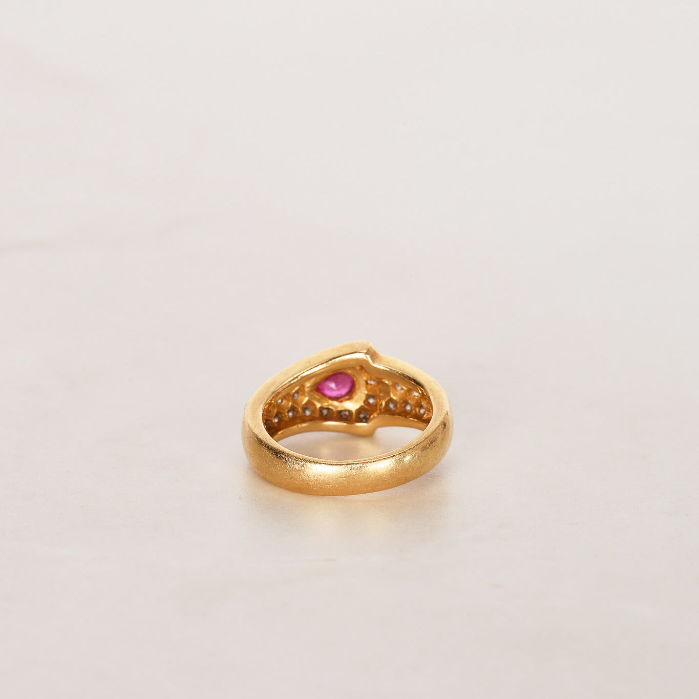 18K Yellow Gold Diamond and Ruby Sculptural Ring, Size US 4.25