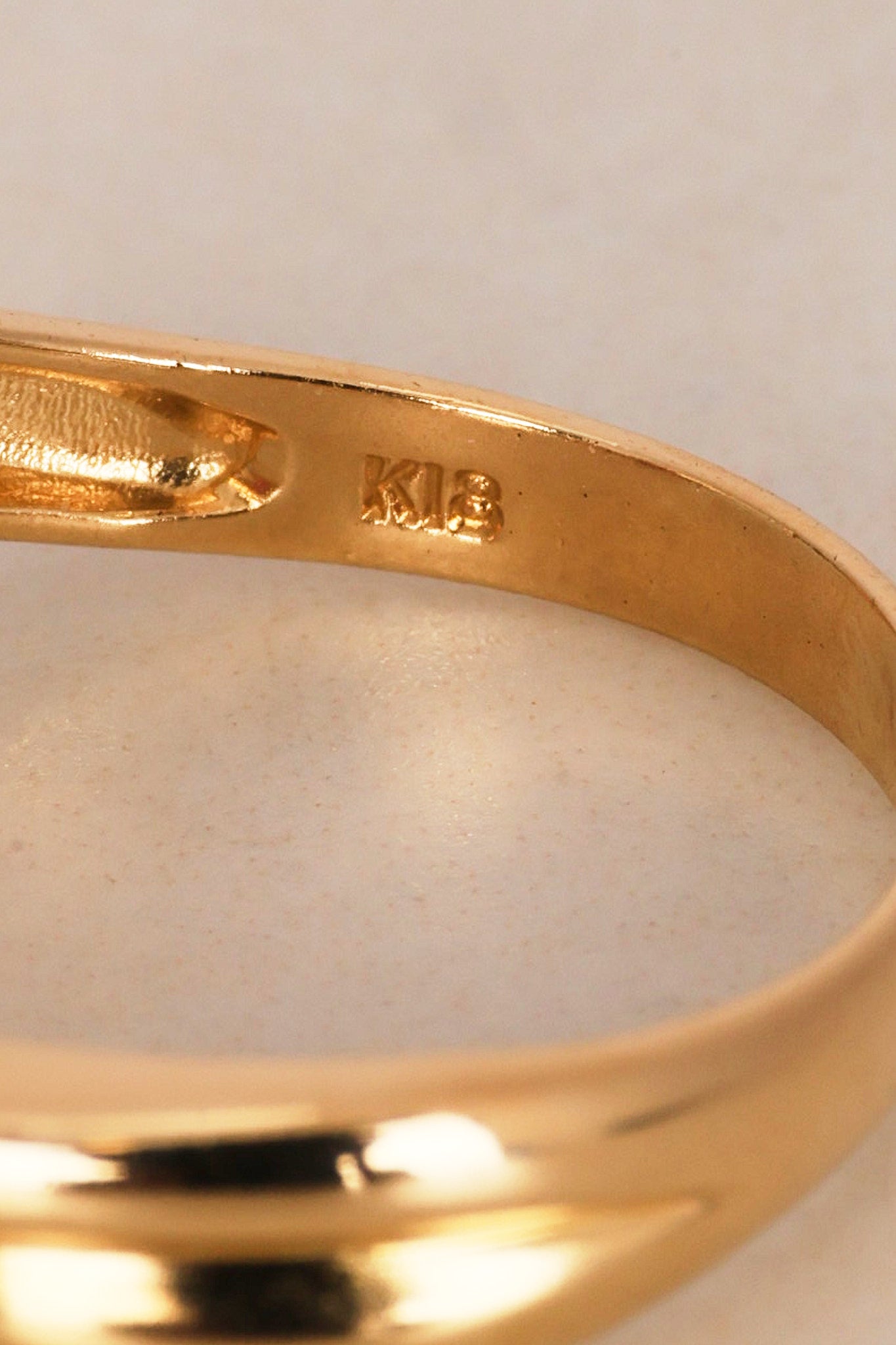 18K Diamond & Ruby Gold Ring