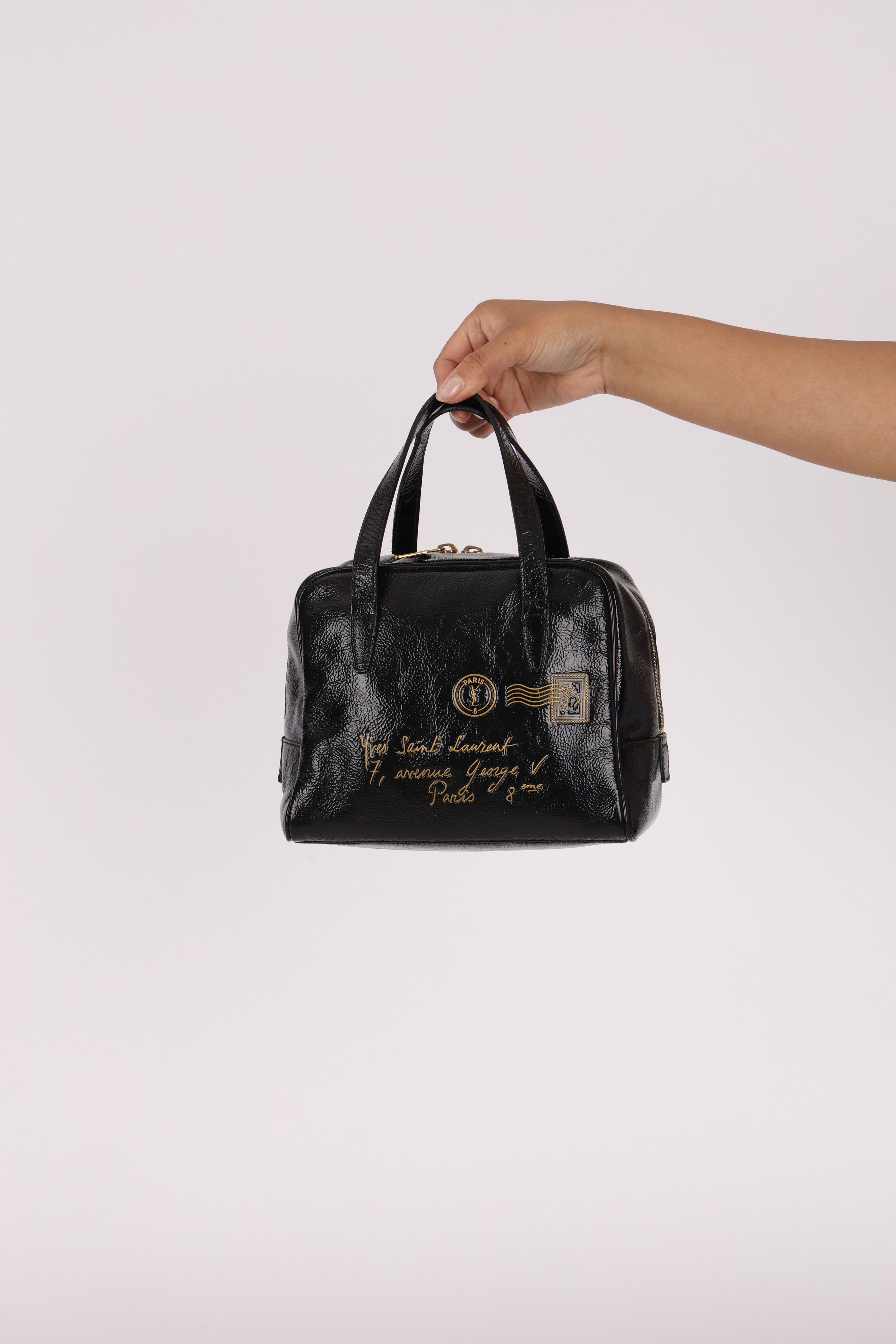 Yves Saint Laurent Y-Mail Bag Black Patent