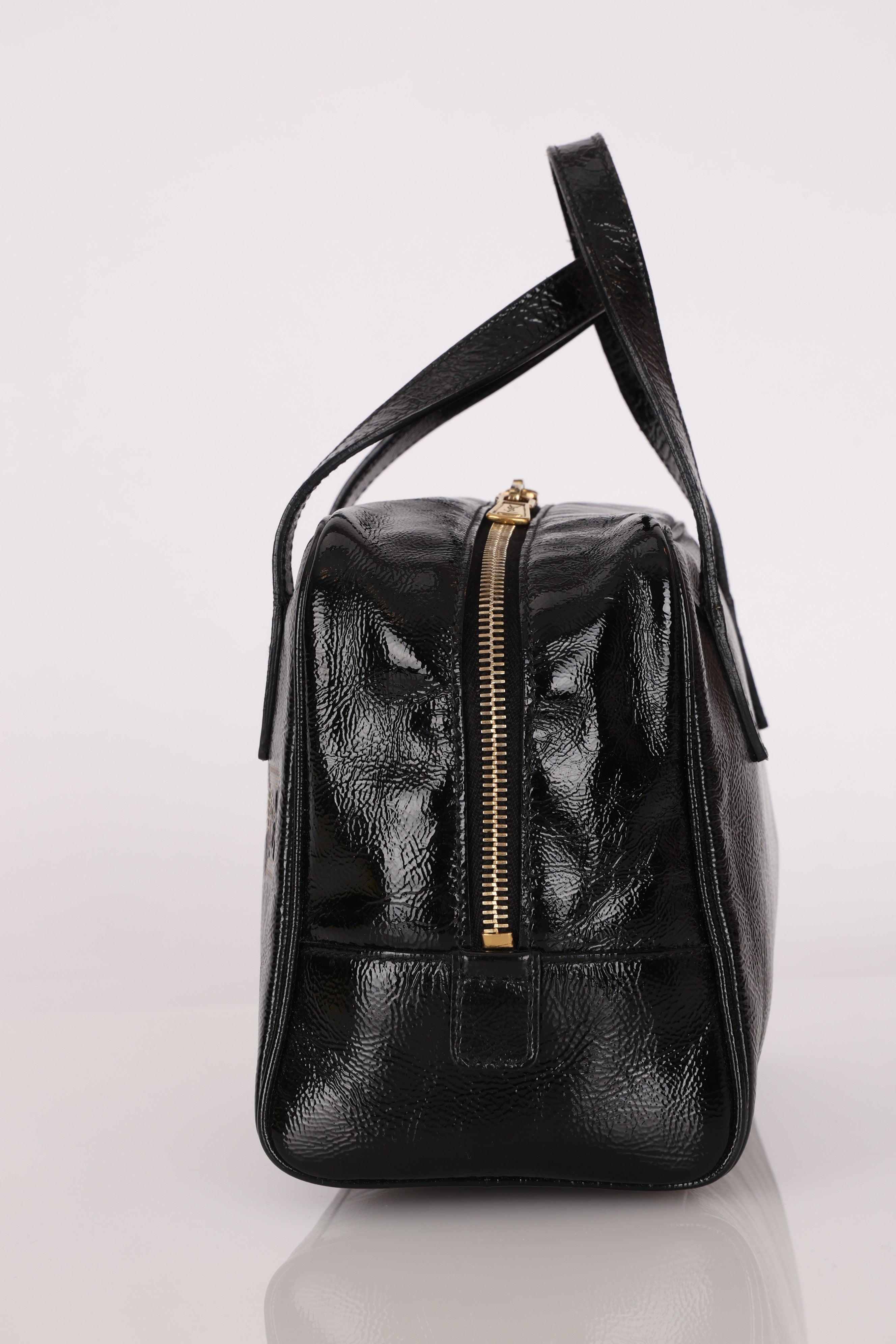 Yves Saint Laurent Y-Mail Bag Black Patent