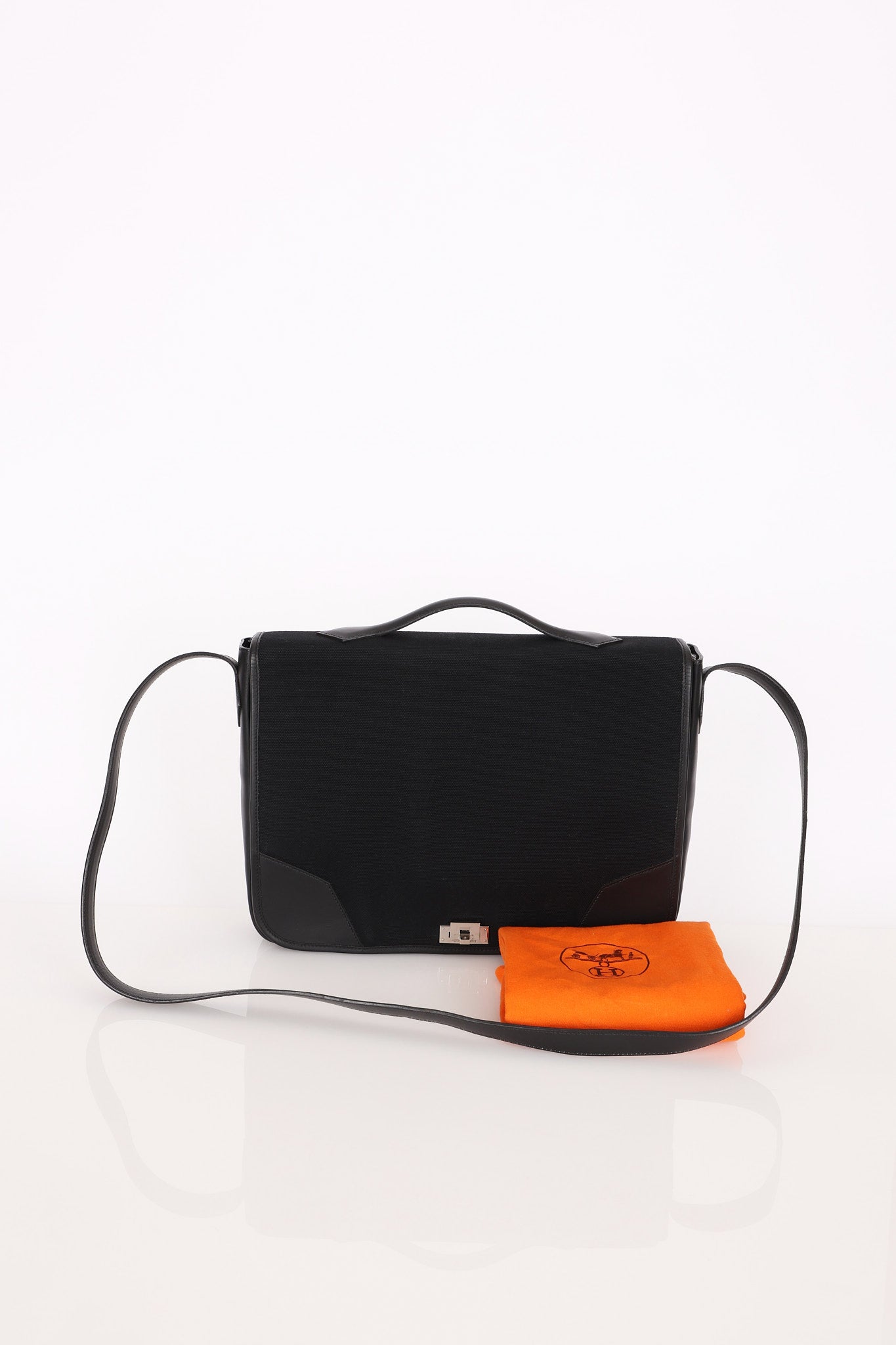 Hermès Victoria ll Messenger Bag Toile and (Leather) PHW