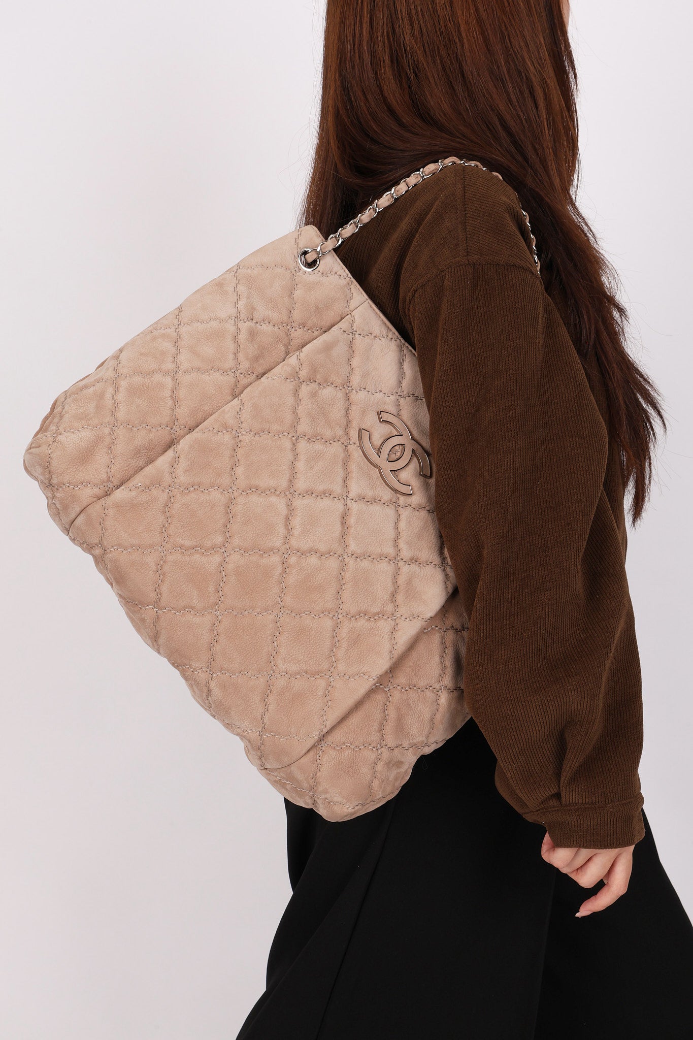 Chanel Large Hamptons Tote Taupe Nubuck SHW