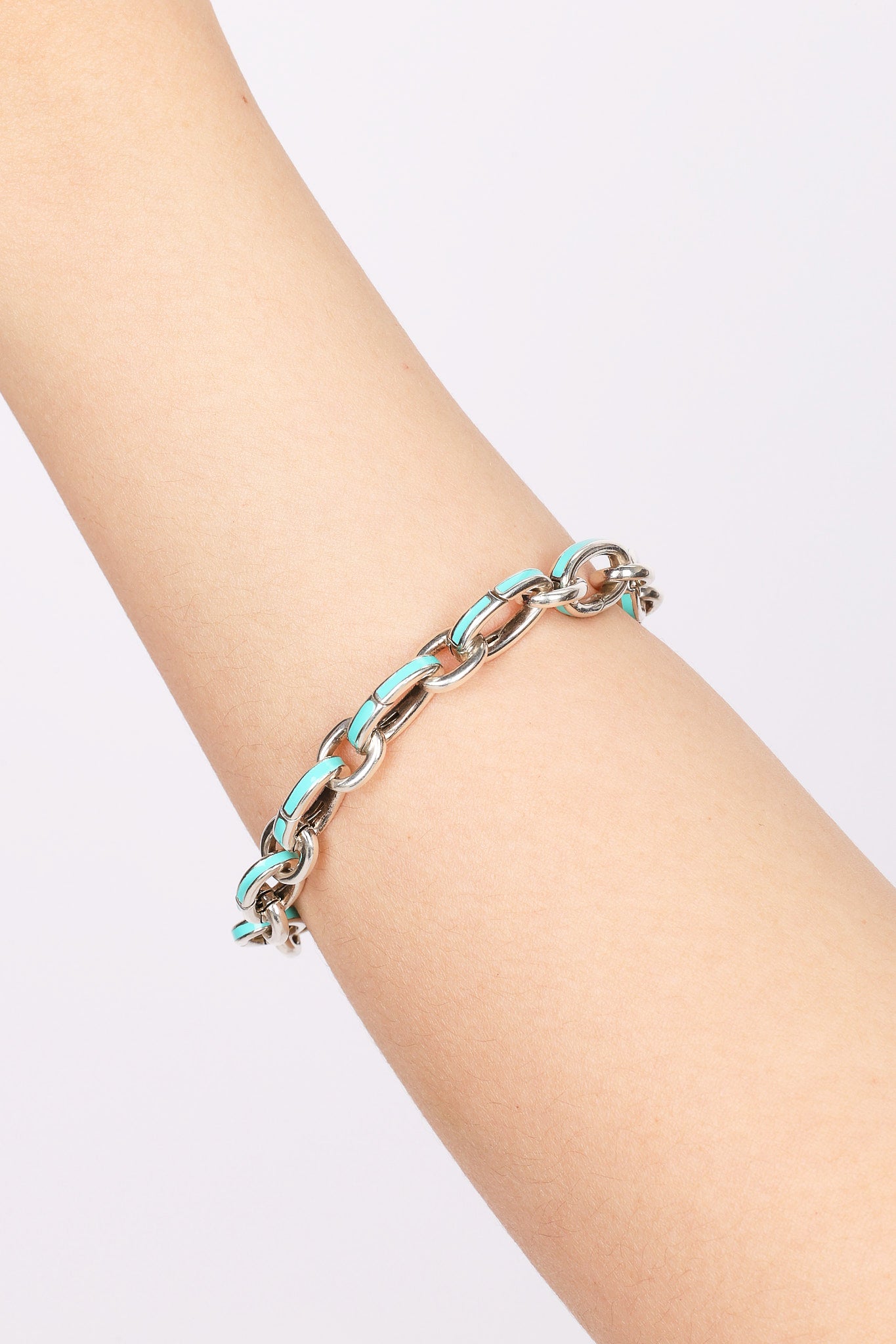 Tiffany and Co. Ag925 Sterling Silver Chainlink Bracelet - Drop 53