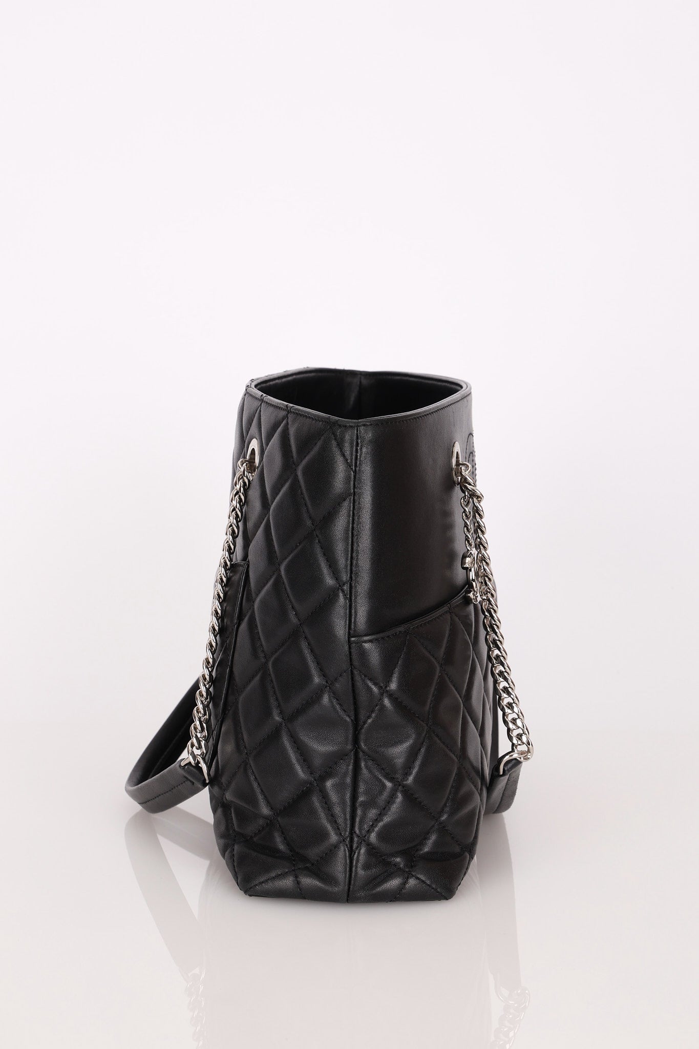 Chanel Medium Urban Delight Tote Black Lambskin SHW