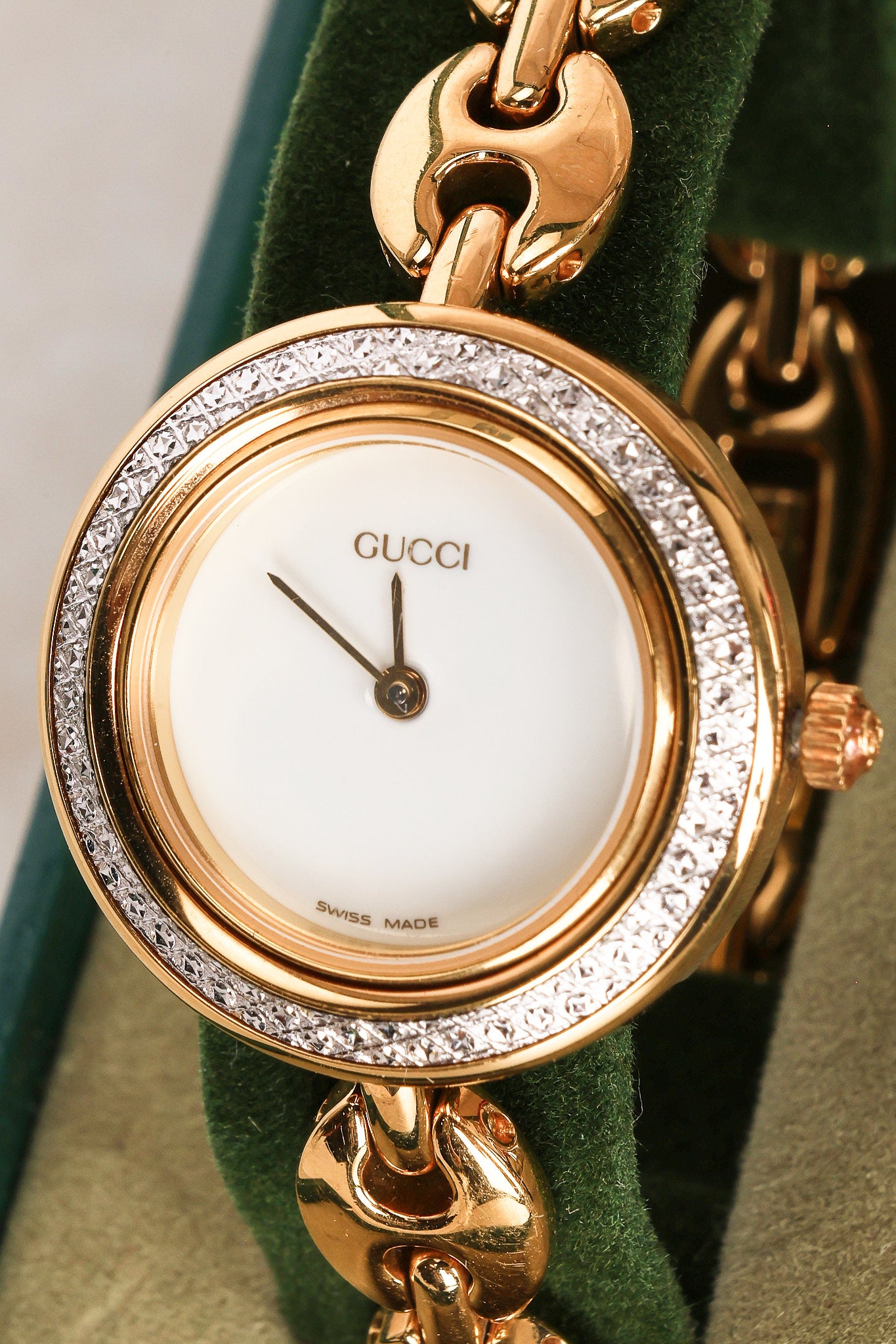 Gucci Gold Multicolor Bezel Watch