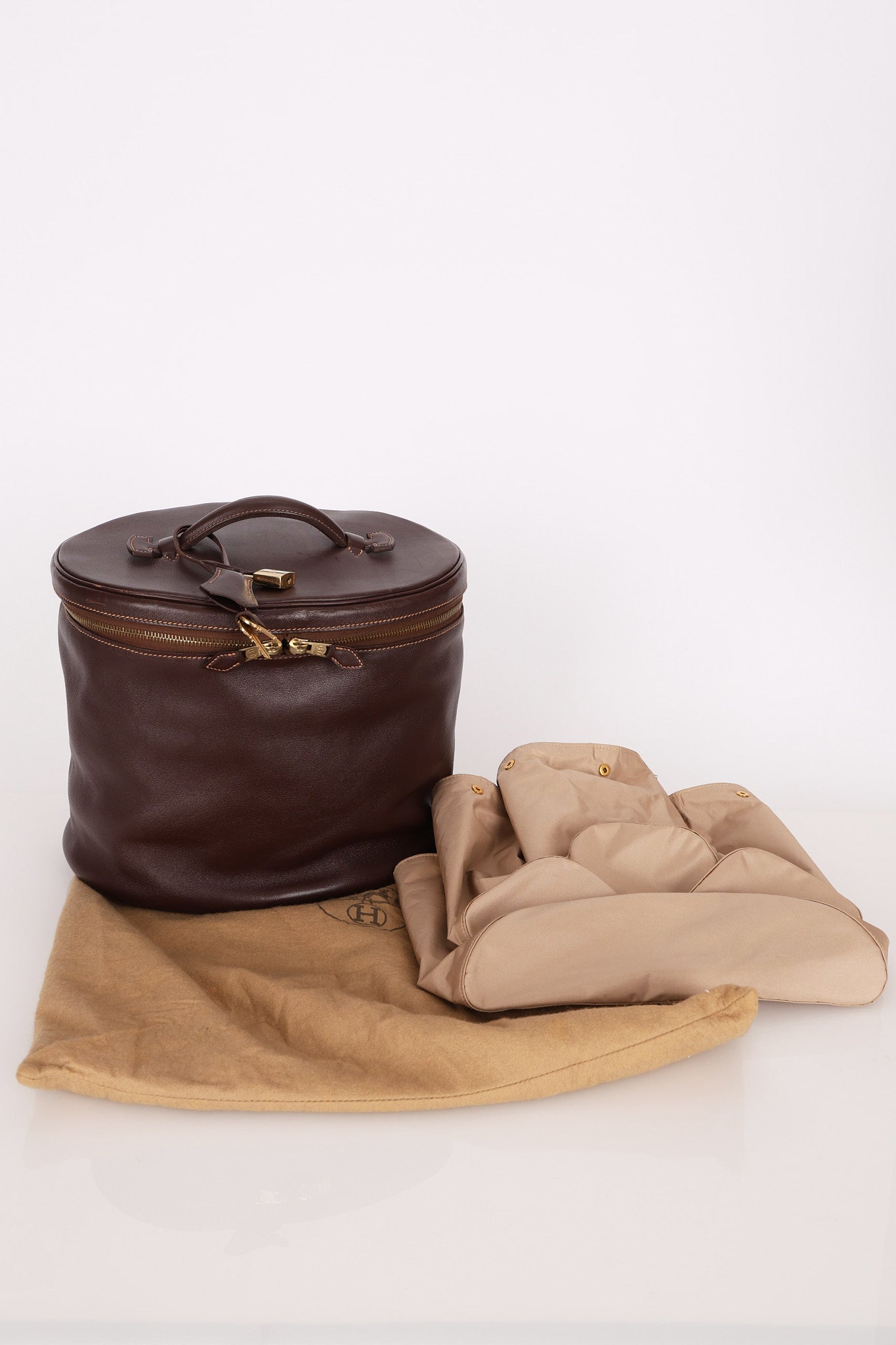 Hermès Intercity Victoria Travel Case (color + leather) GHW