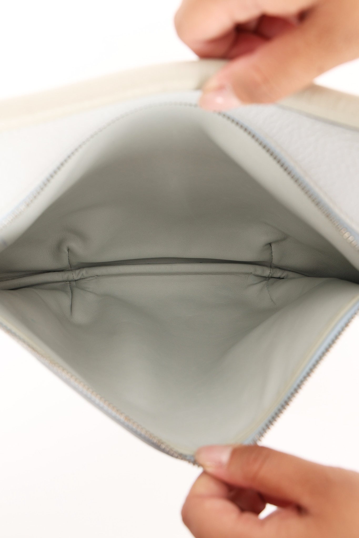 Hermès Cacahuete Bag PHW
