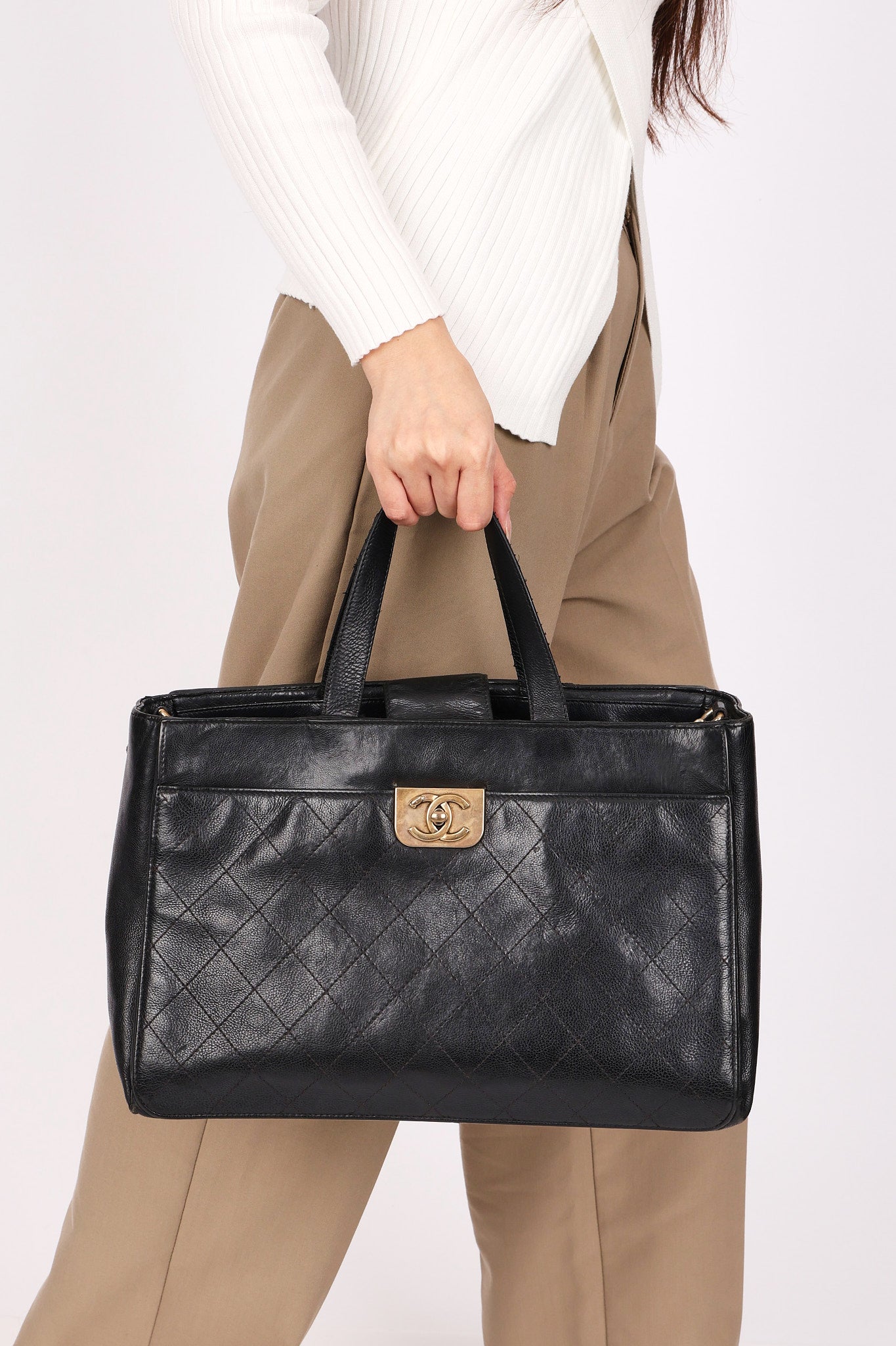 Chanel Large Straight Lines Tote Black Calfskin 2017 AGHW