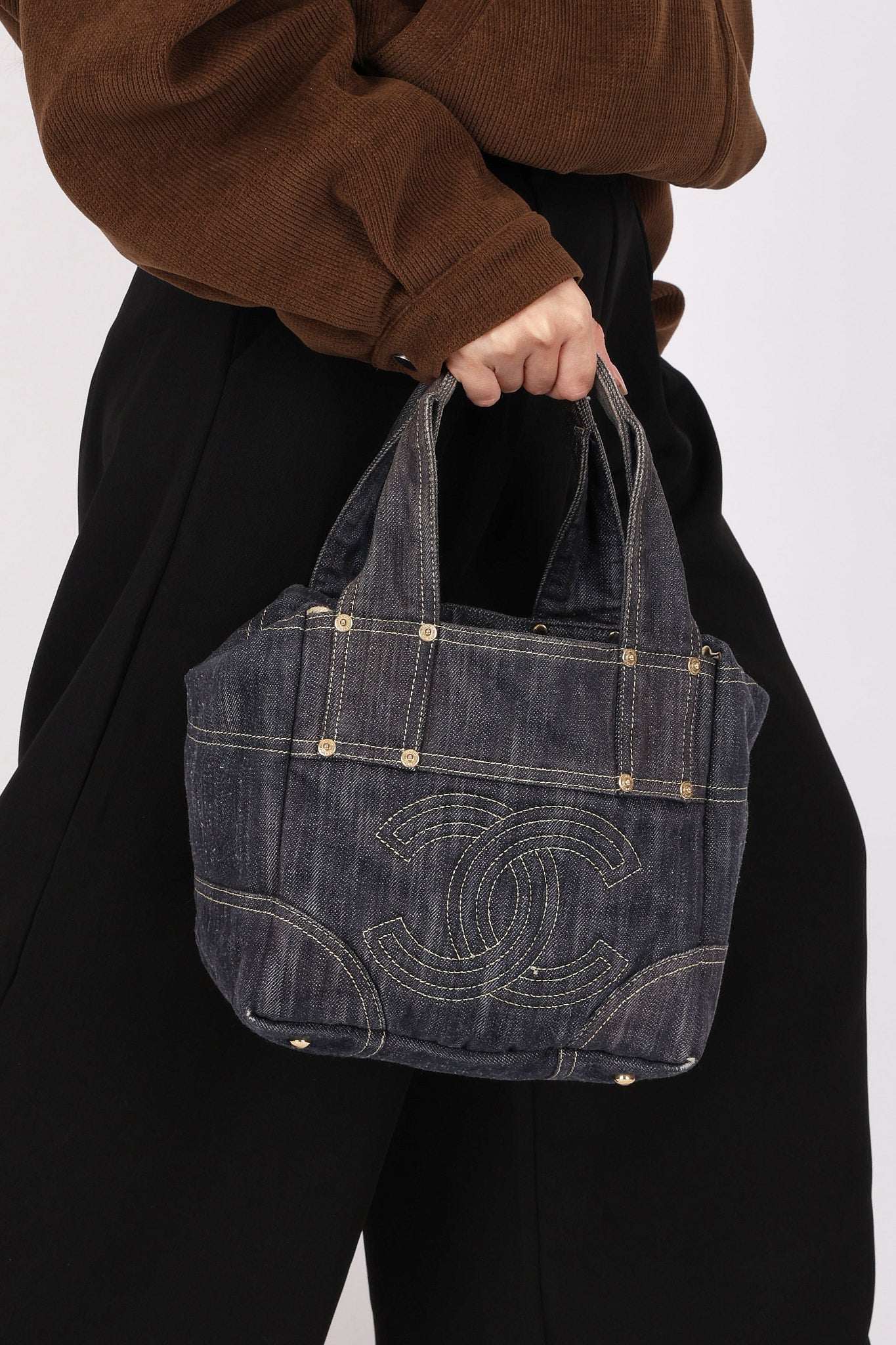 Chanel CC Denim Tote 2006 GHW