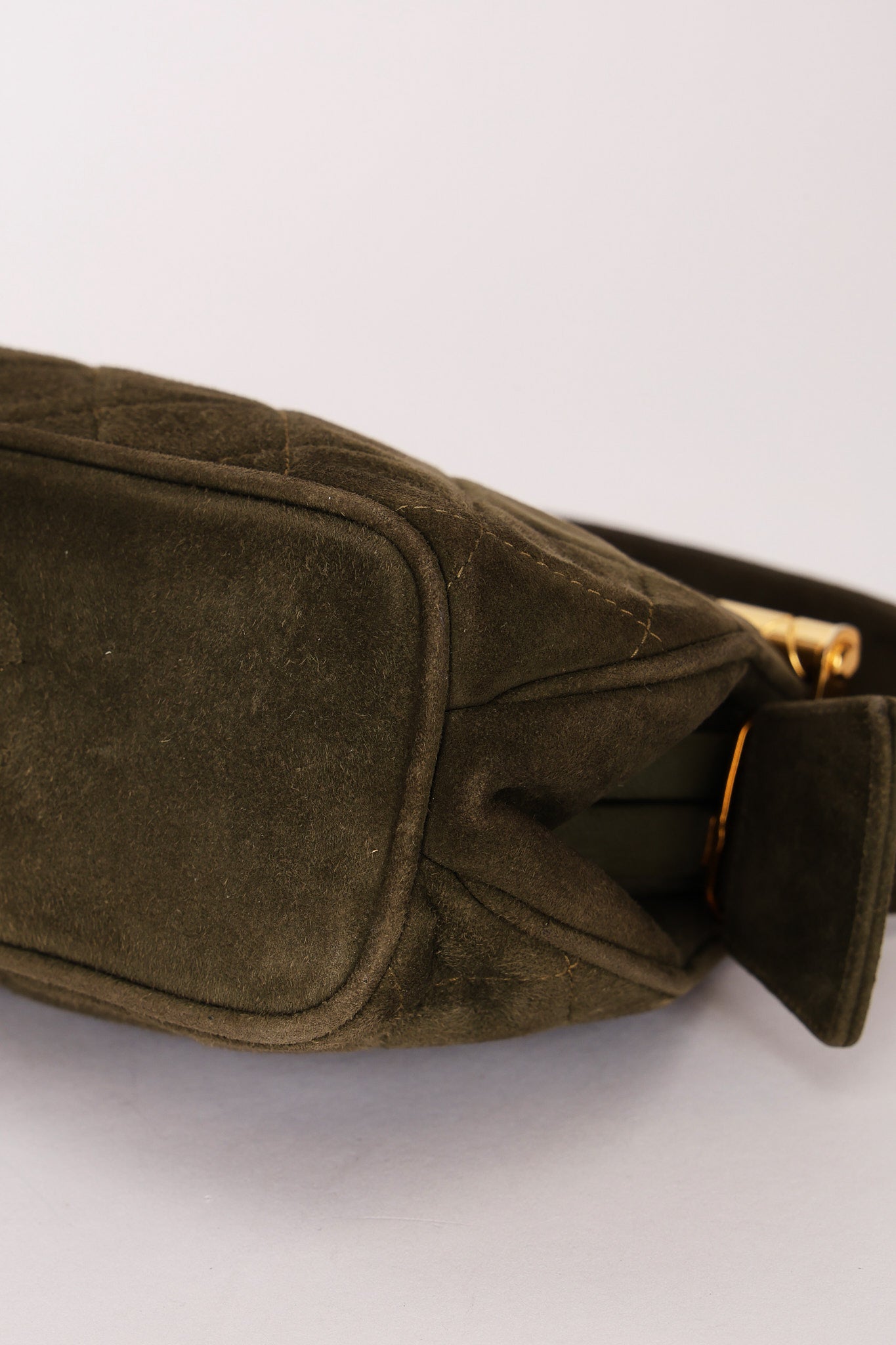 Chanel Matelasse Gamaguchi Frame Shoulder Bag Green Suede 1991 GHW