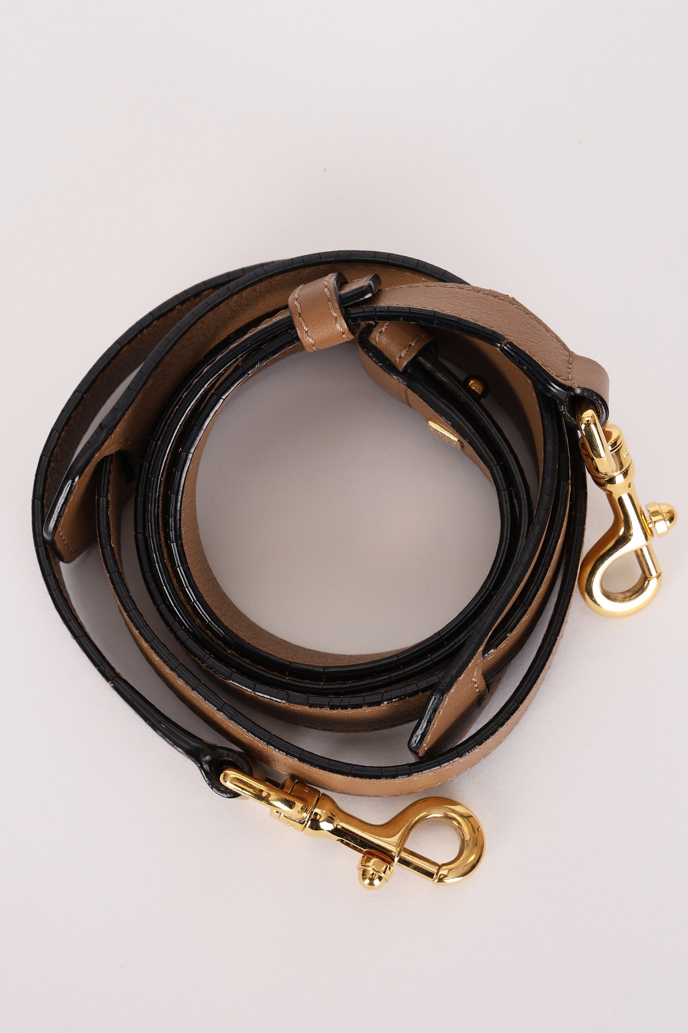 Loewe Amazona 28 Light Mocha