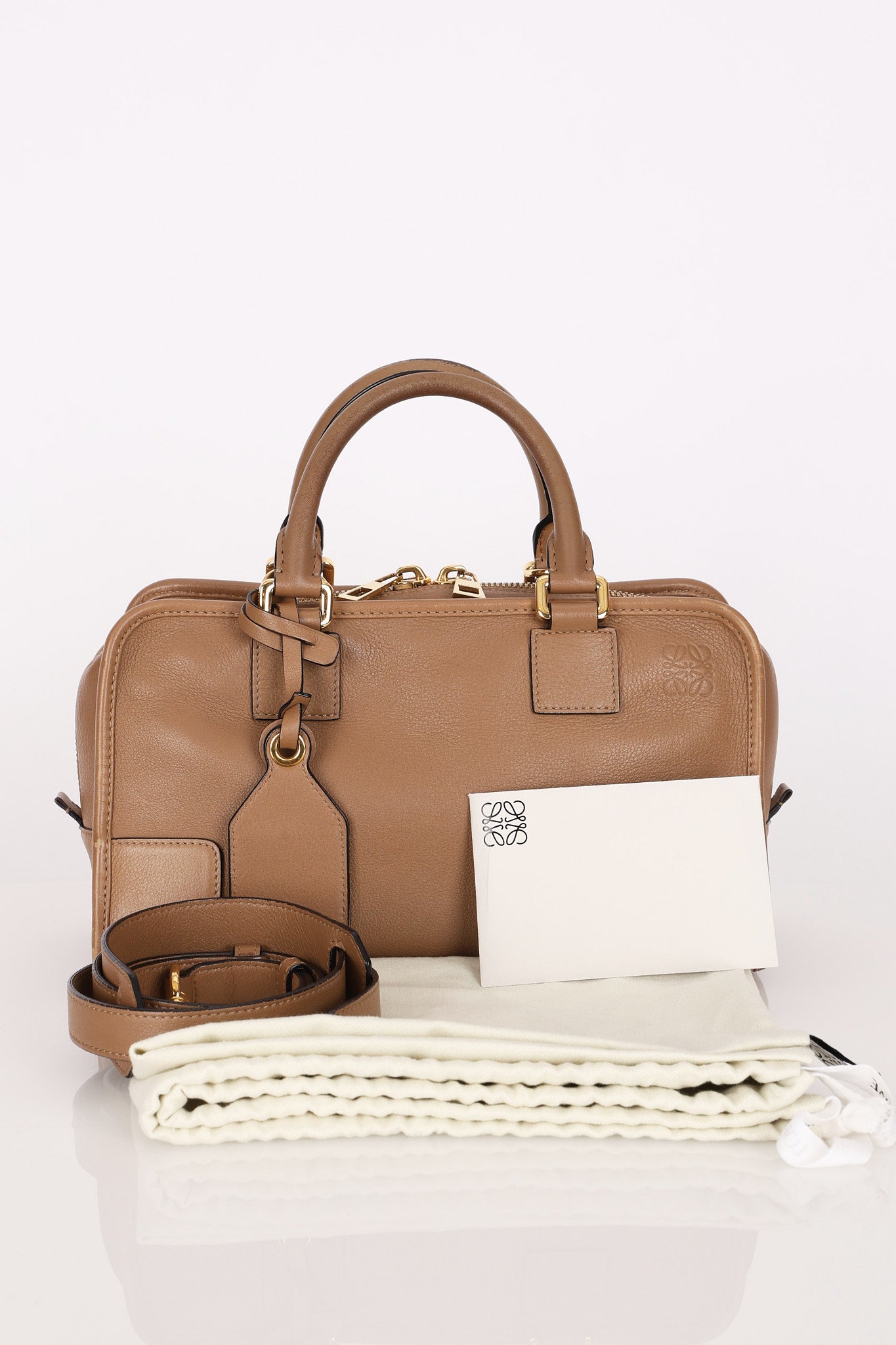 Loewe Amazona 28 Light Mocha