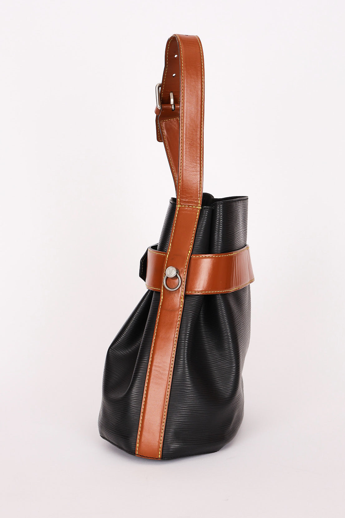 Louis Vuitton Epi Twist Bucket Bag 2018